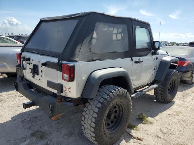 Photo 2 VIN: 1J4FA24128L568616 - JEEP WRANGLER X 