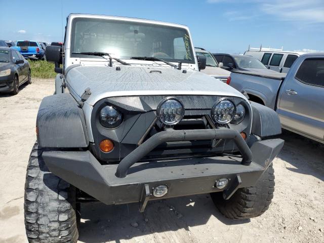 Photo 4 VIN: 1J4FA24128L568616 - JEEP WRANGLER X 