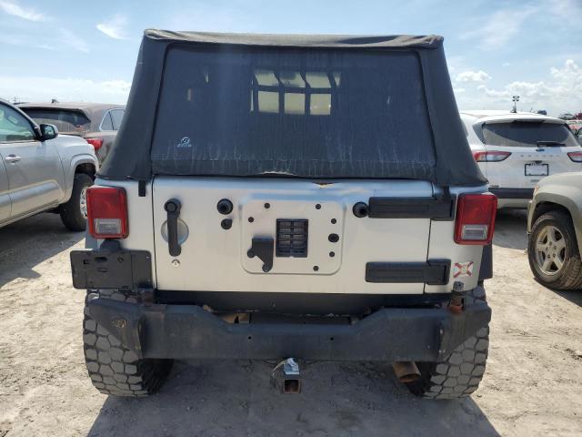 Photo 5 VIN: 1J4FA24128L568616 - JEEP WRANGLER X 