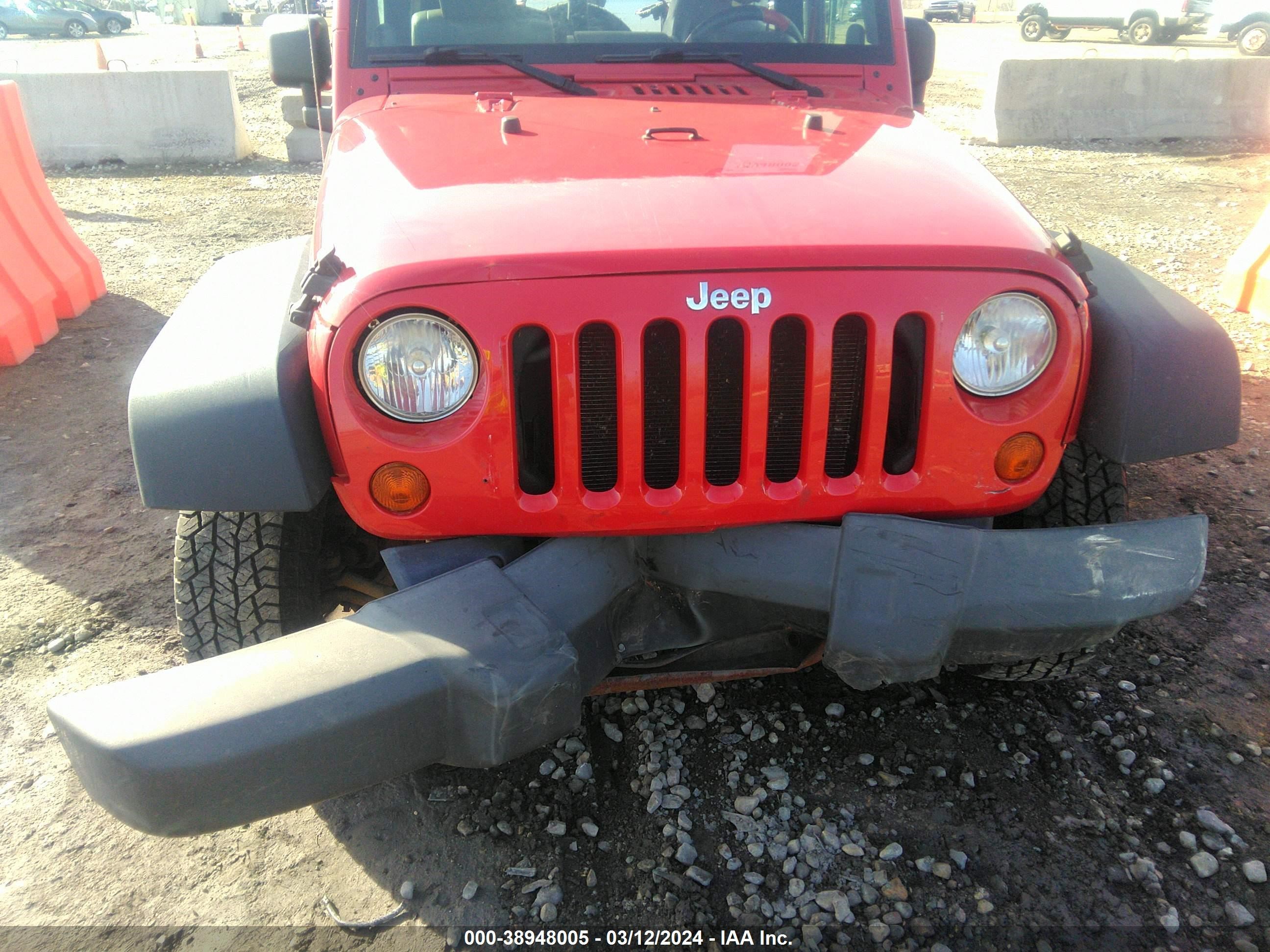 Photo 5 VIN: 1J4FA24138L610596 - JEEP WRANGLER 