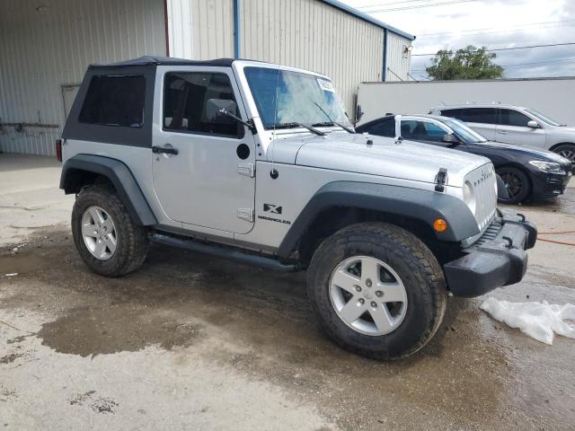 Photo 3 VIN: 1J4FA24149L715102 - JEEP WRANGLER X 