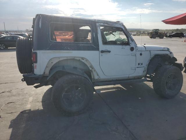 Photo 2 VIN: 1J4FA24157L114133 - JEEP WRANGLER X 