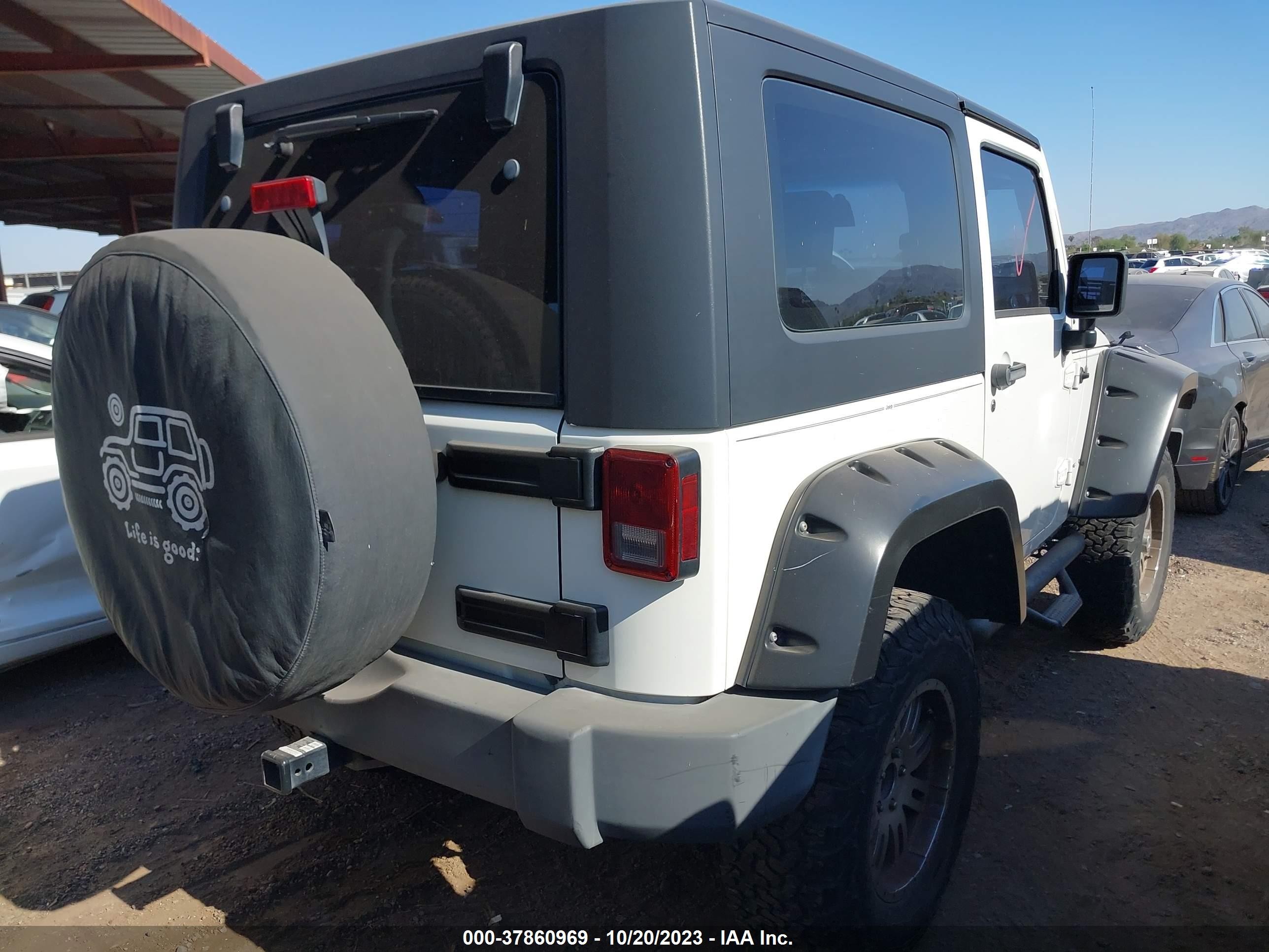 Photo 3 VIN: 1J4FA24158L584809 - JEEP WRANGLER 