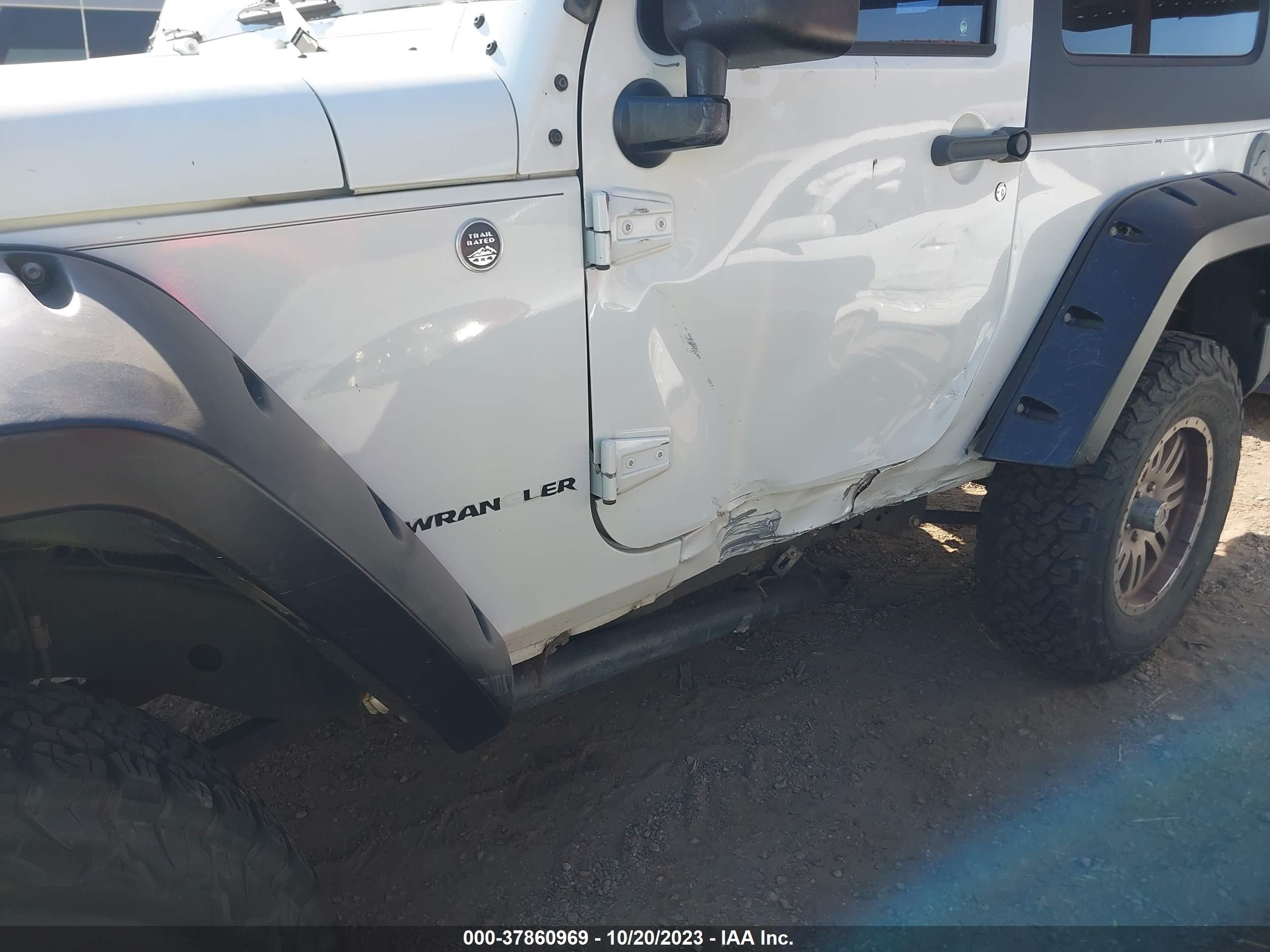 Photo 5 VIN: 1J4FA24158L584809 - JEEP WRANGLER 