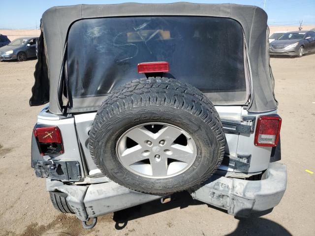 Photo 5 VIN: 1J4FA24159L707753 - JEEP WRANGLER X 