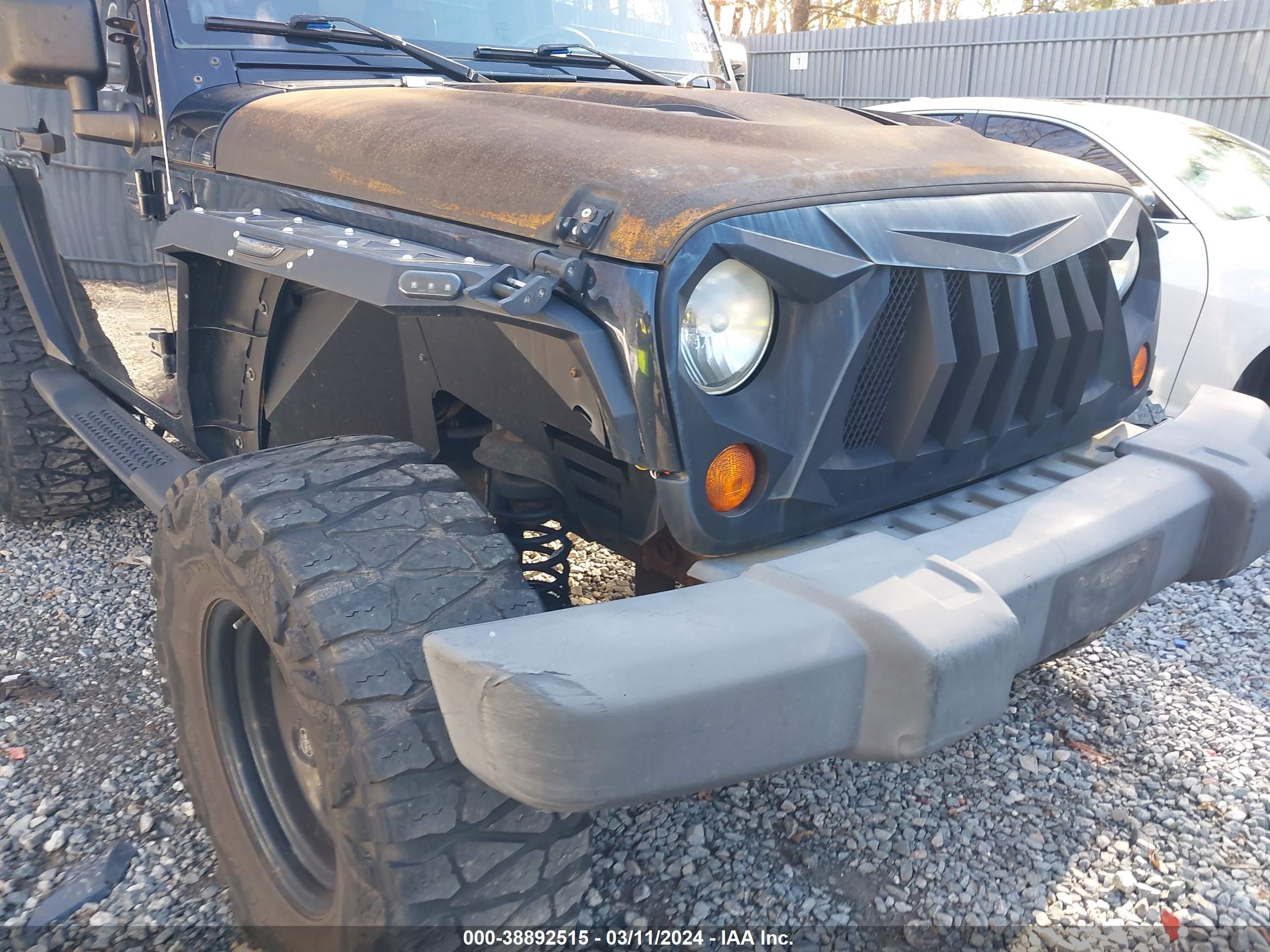 Photo 5 VIN: 1J4FA24168L538406 - JEEP WRANGLER 