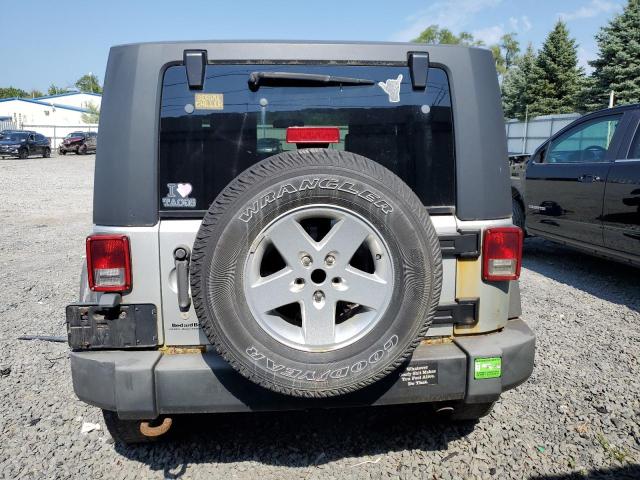 Photo 5 VIN: 1J4FA24169L721001 - JEEP WRANGLER X 