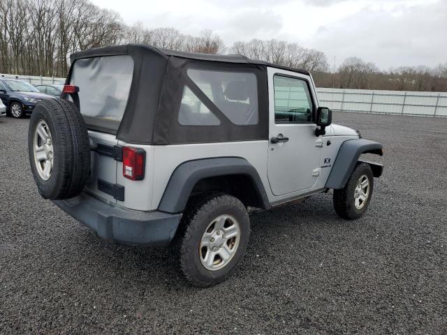 Photo 2 VIN: 1J4FA24179L759711 - JEEP WRANGLER X 