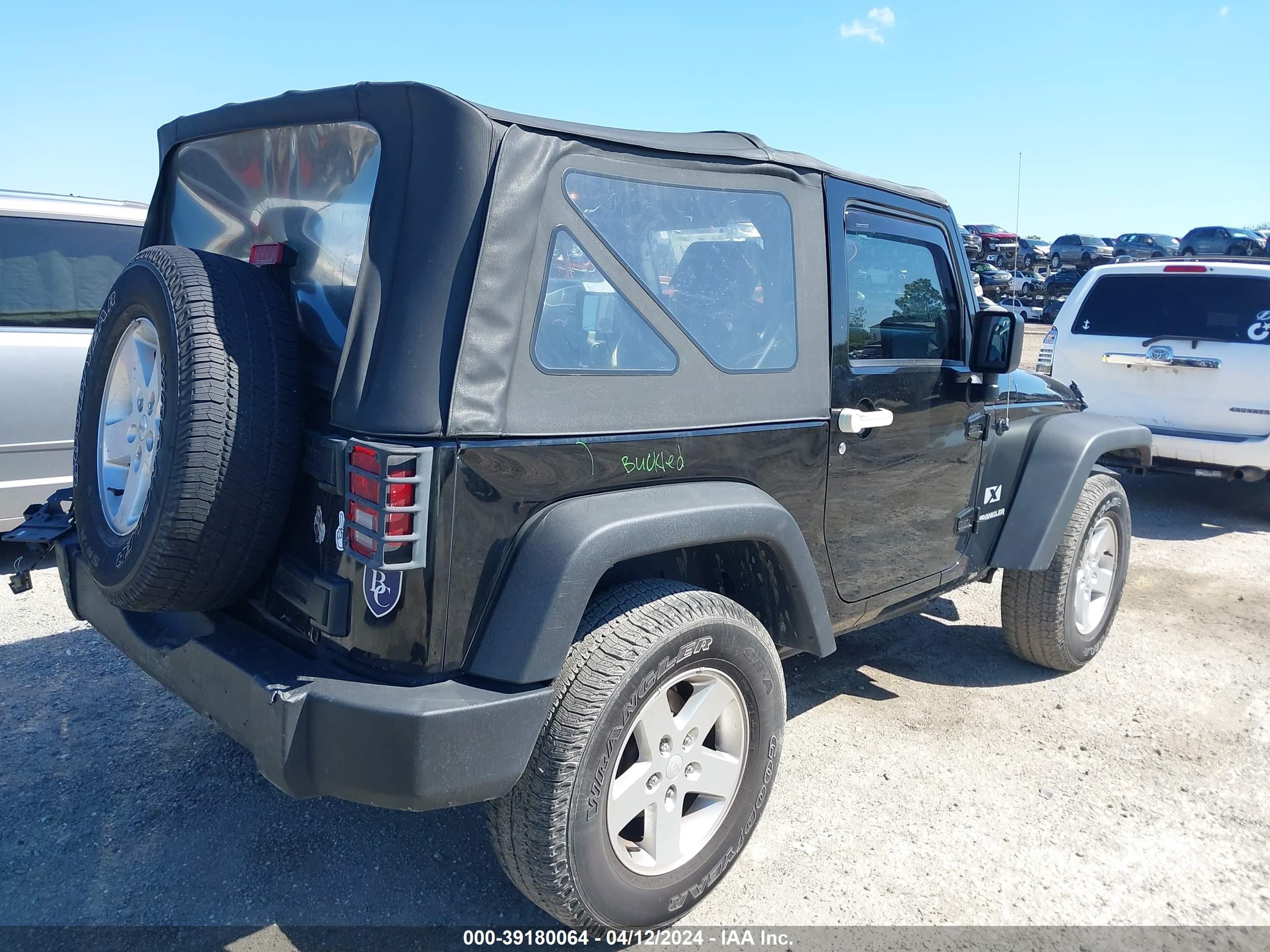 Photo 3 VIN: 1J4FA24179L789078 - JEEP WRANGLER 