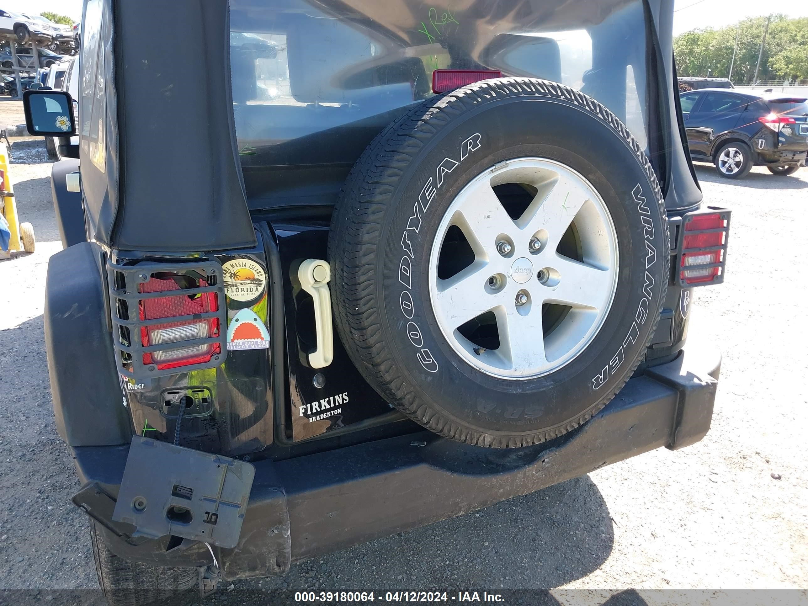 Photo 5 VIN: 1J4FA24179L789078 - JEEP WRANGLER 