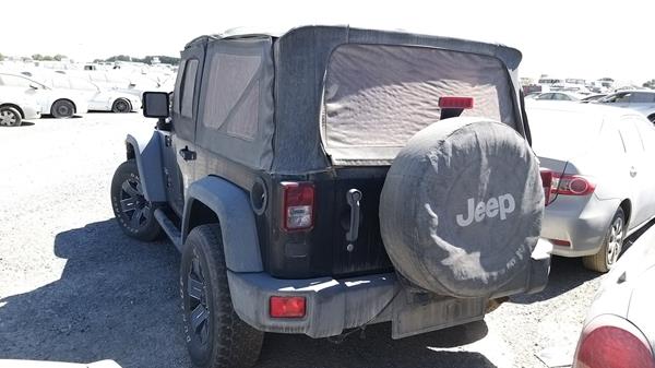 Photo 4 VIN: 1J4FA24188L603109 - JEEP WRANGLER 