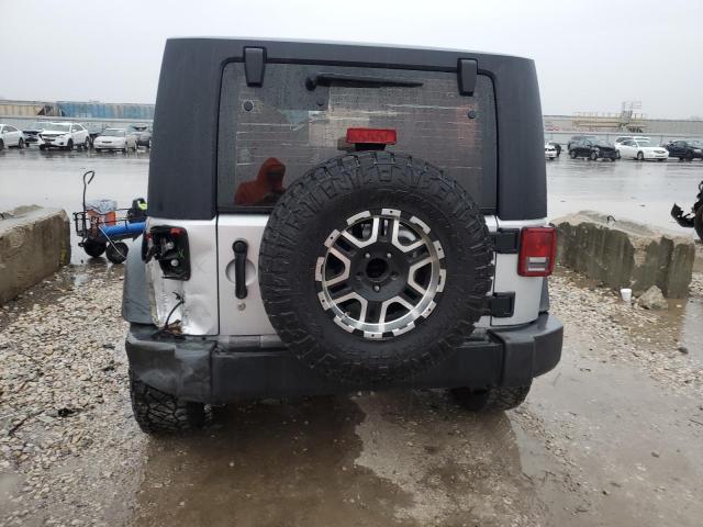 Photo 5 VIN: 1J4FA24189L729875 - JEEP WRANGLER X 