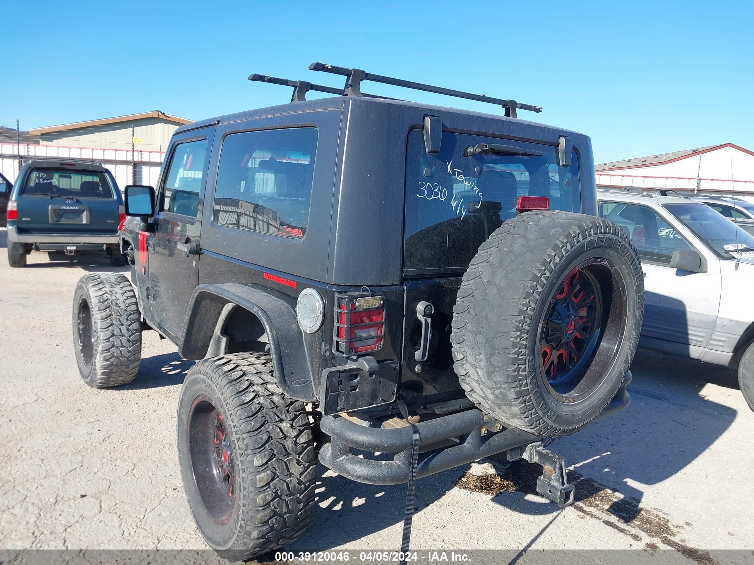 Photo 9 VIN: 1J4FA24189L733036 - JEEP WRANGLER 