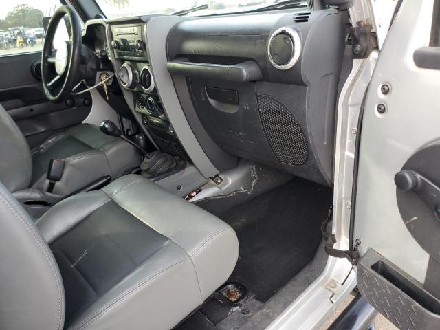 Photo 7 VIN: 1J4FA24189L748135 - JEEP WRANGLER 