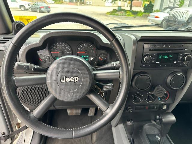 Photo 8 VIN: 1J4FA24197L159950 - JEEP WRANGLER X 