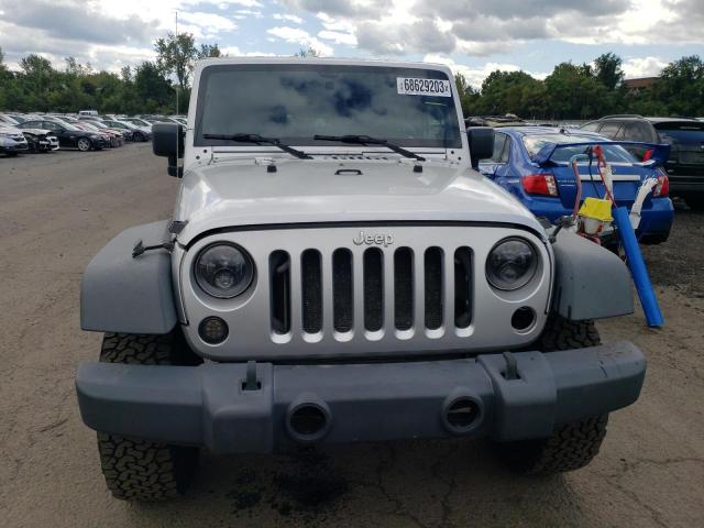 Photo 4 VIN: 1J4FA24197L180121 - JEEP WRANGLER X 