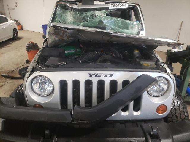 Photo 6 VIN: 1J4FA241X7L160573 - JEEP WRANGLER X 