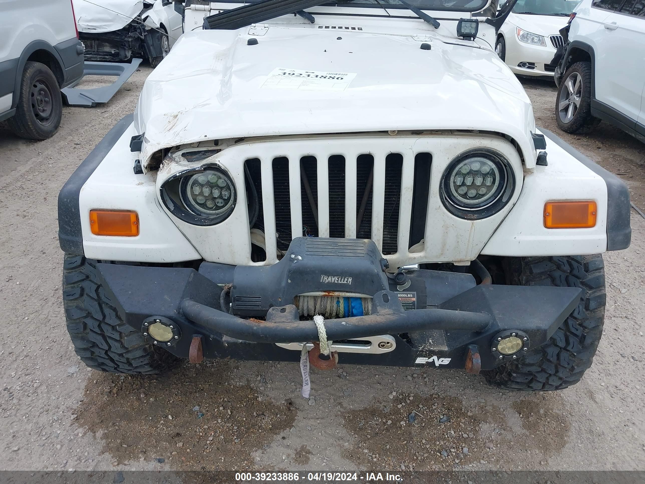 Photo 12 VIN: 1J4FA29155P324729 - JEEP WRANGLER 