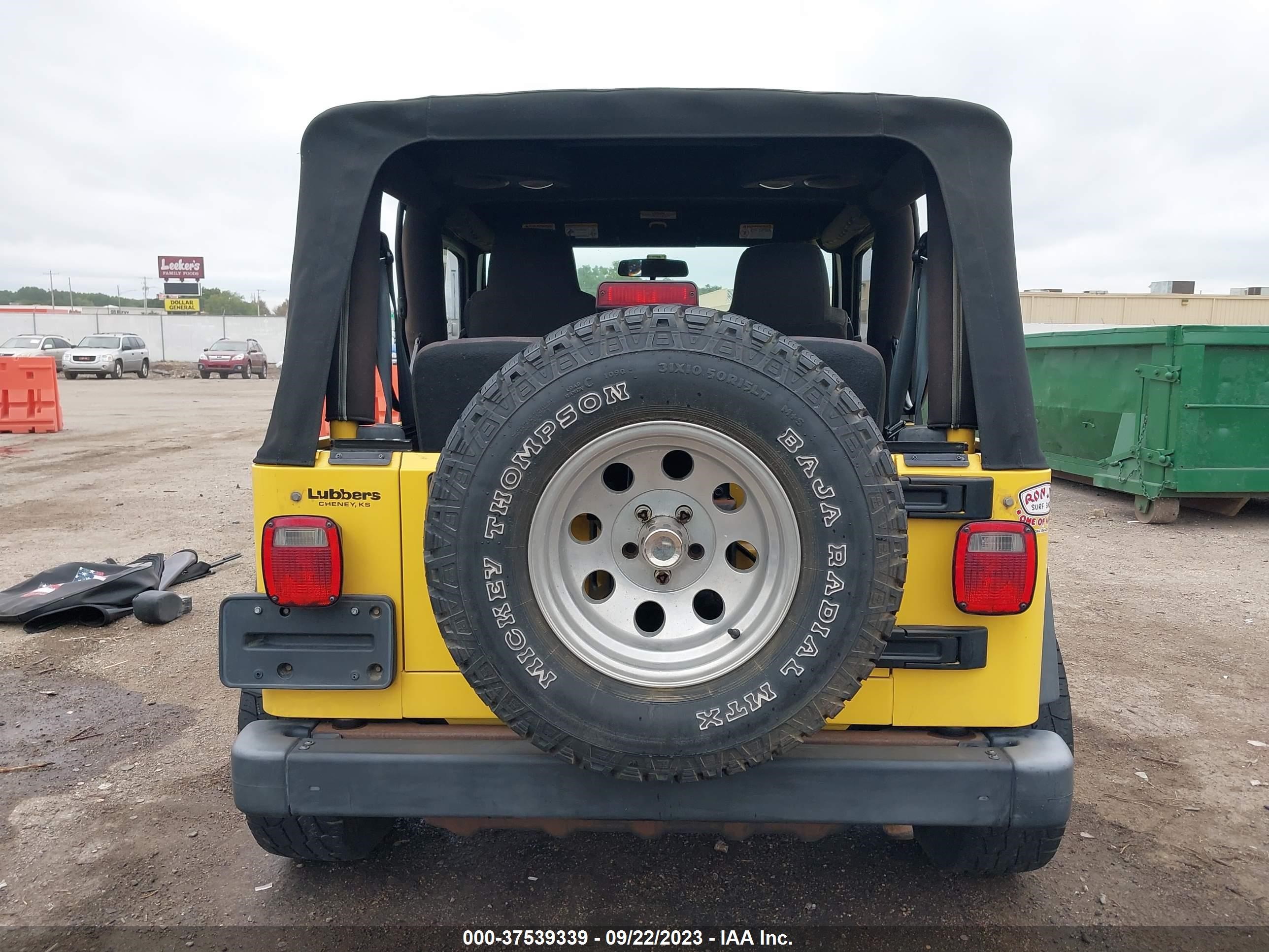 Photo 16 VIN: 1J4FA29184P796485 - JEEP WRANGLER 