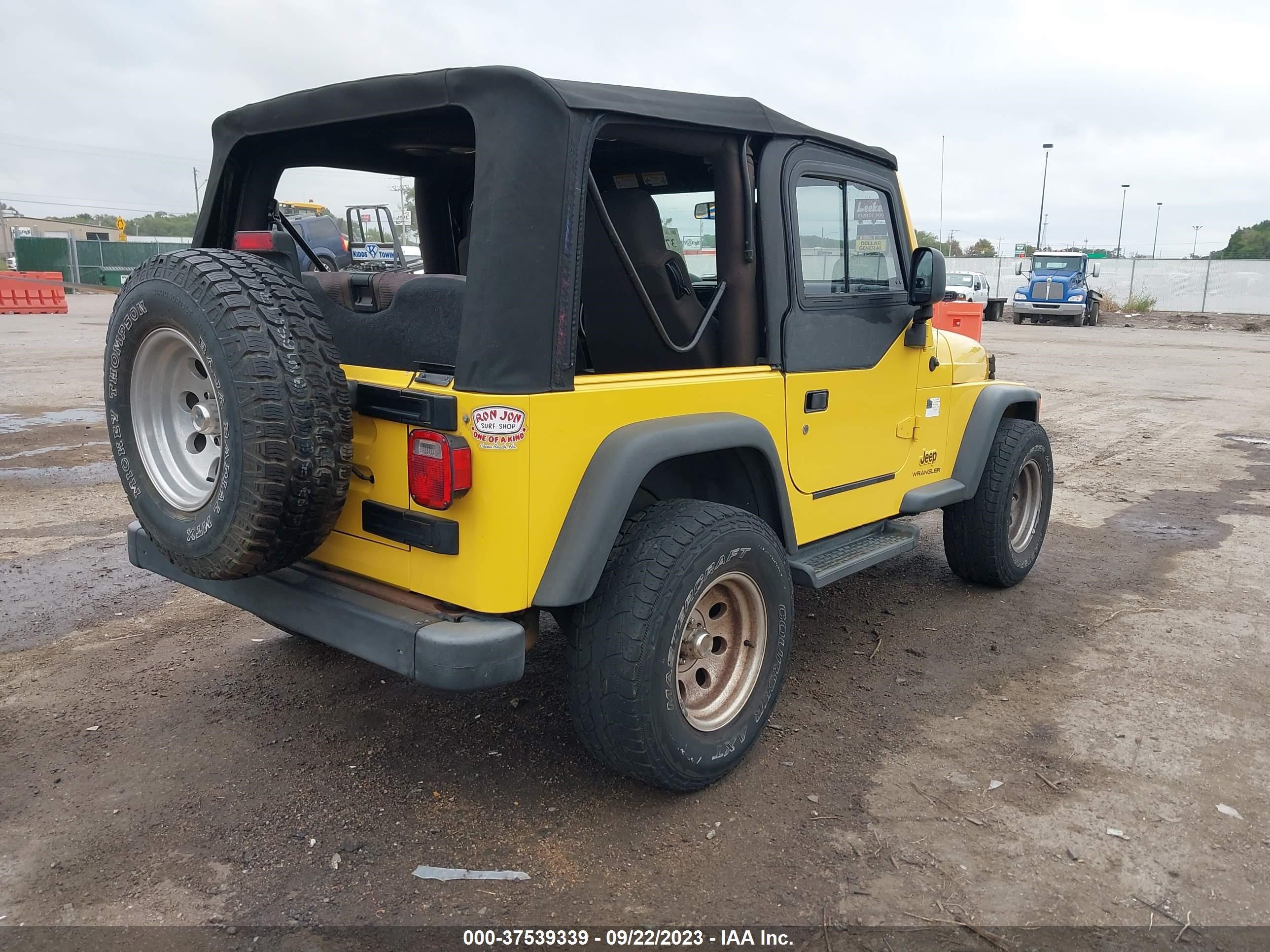 Photo 3 VIN: 1J4FA29184P796485 - JEEP WRANGLER 