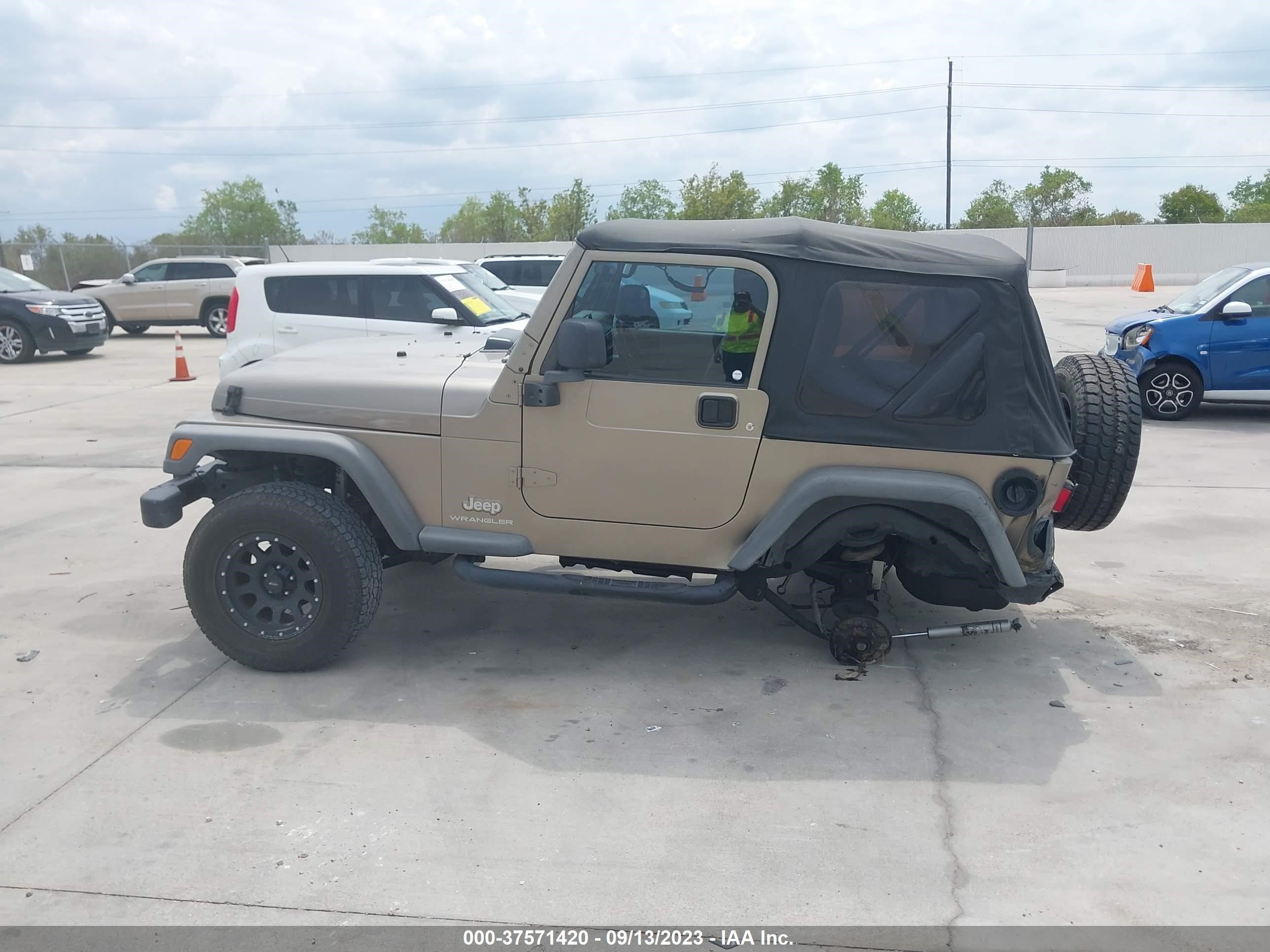 Photo 13 VIN: 1J4FA39S03P347959 - JEEP WRANGLER 