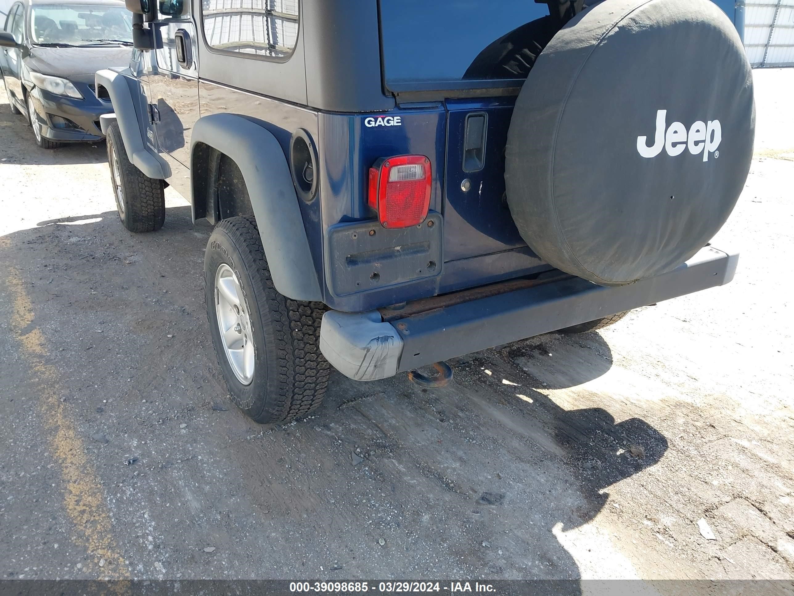 Photo 5 VIN: 1J4FA39S14P776769 - JEEP WRANGLER 