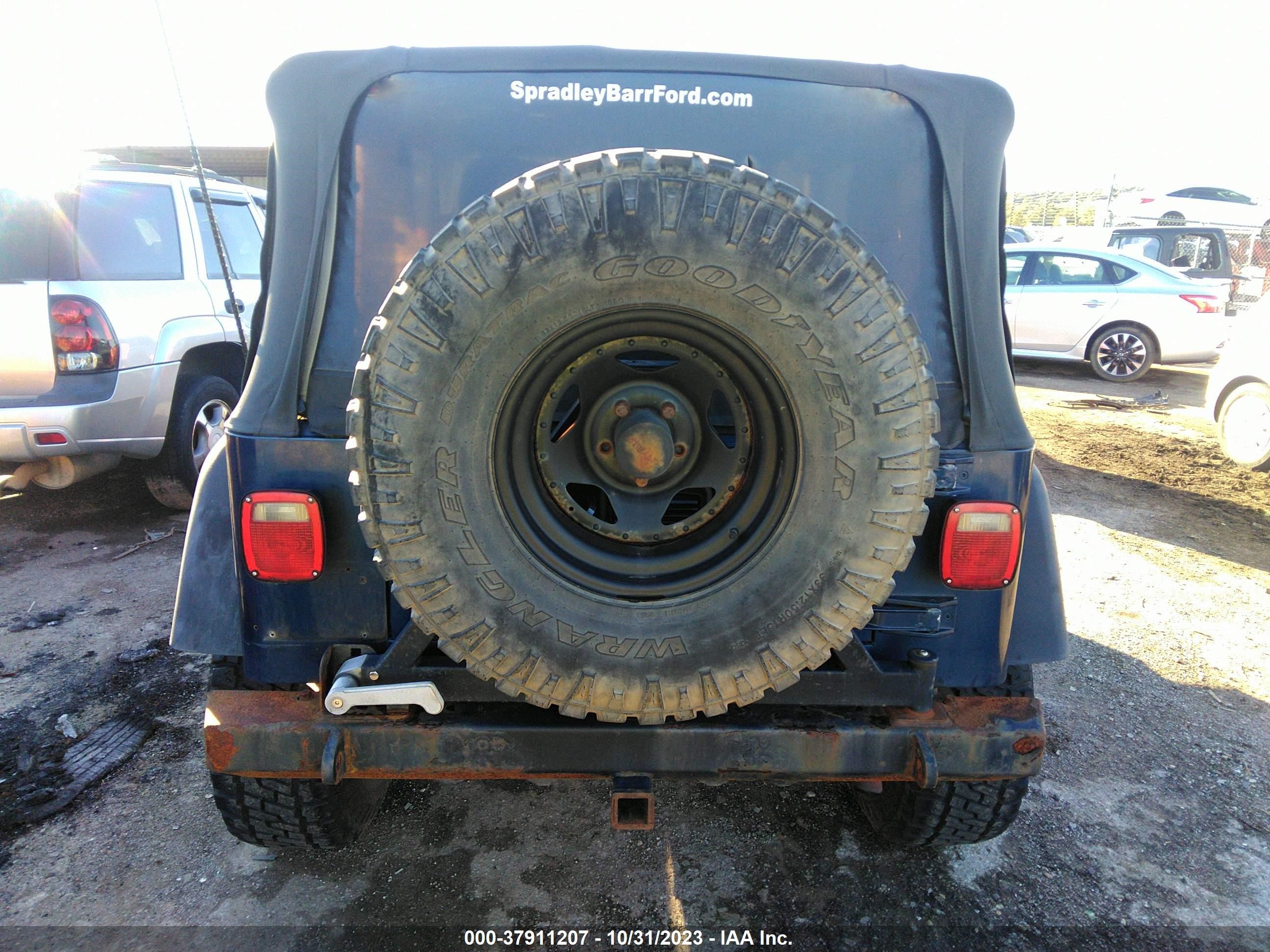 Photo 15 VIN: 1J4FA39S34P714967 - JEEP WRANGLER 