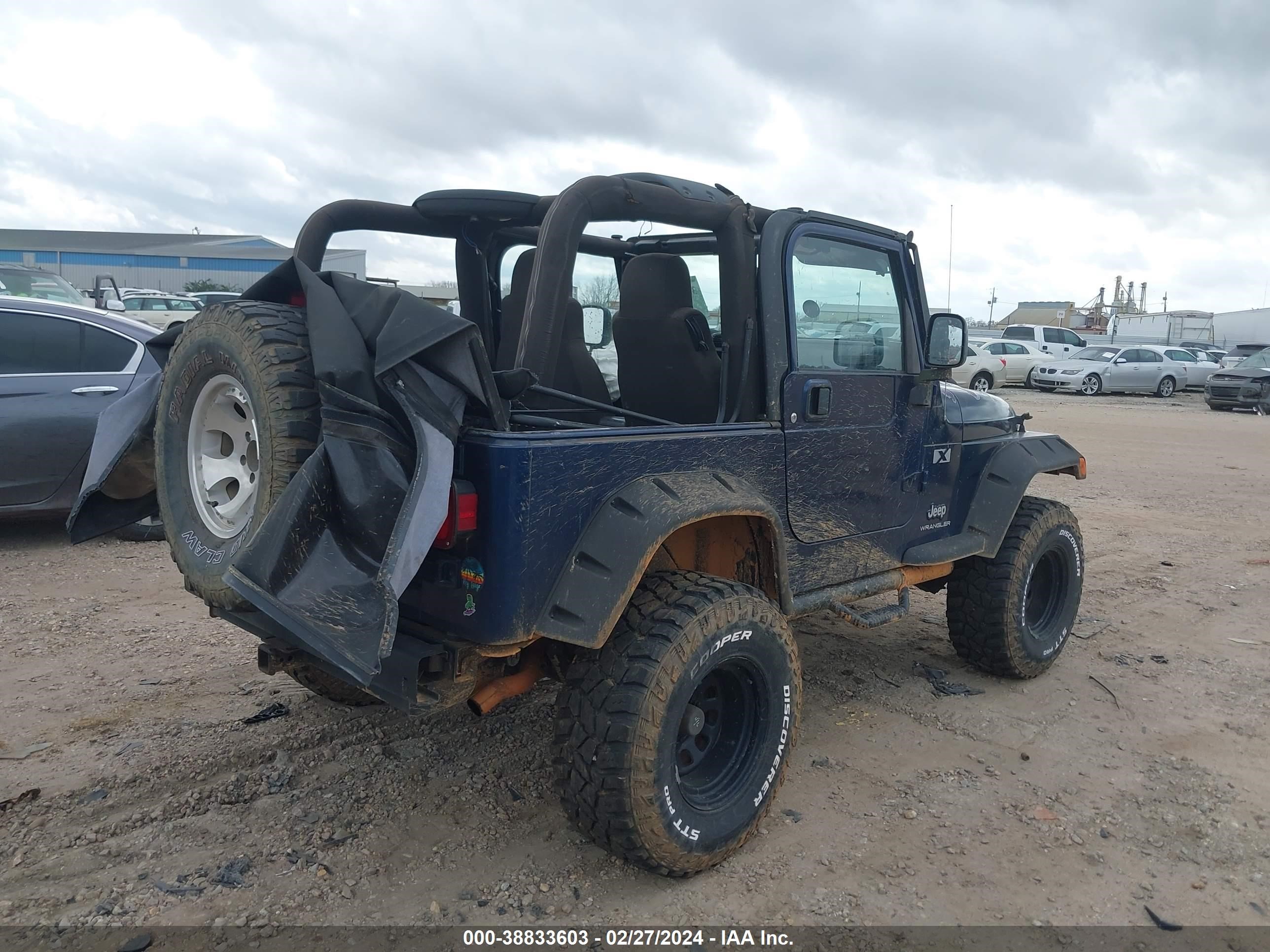 Photo 3 VIN: 1J4FA39S34P717948 - JEEP WRANGLER 