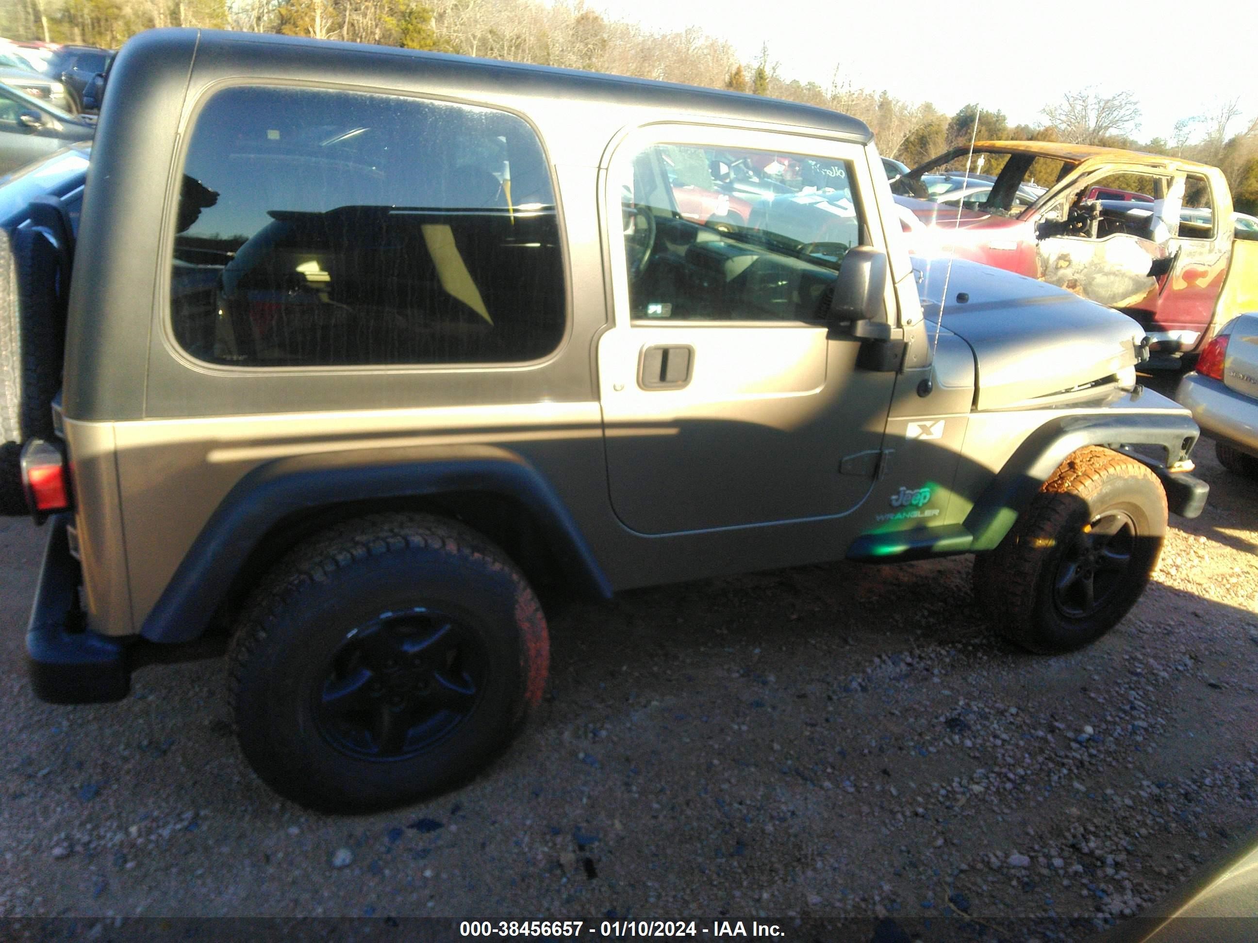 Photo 12 VIN: 1J4FA39S34P722597 - JEEP WRANGLER 