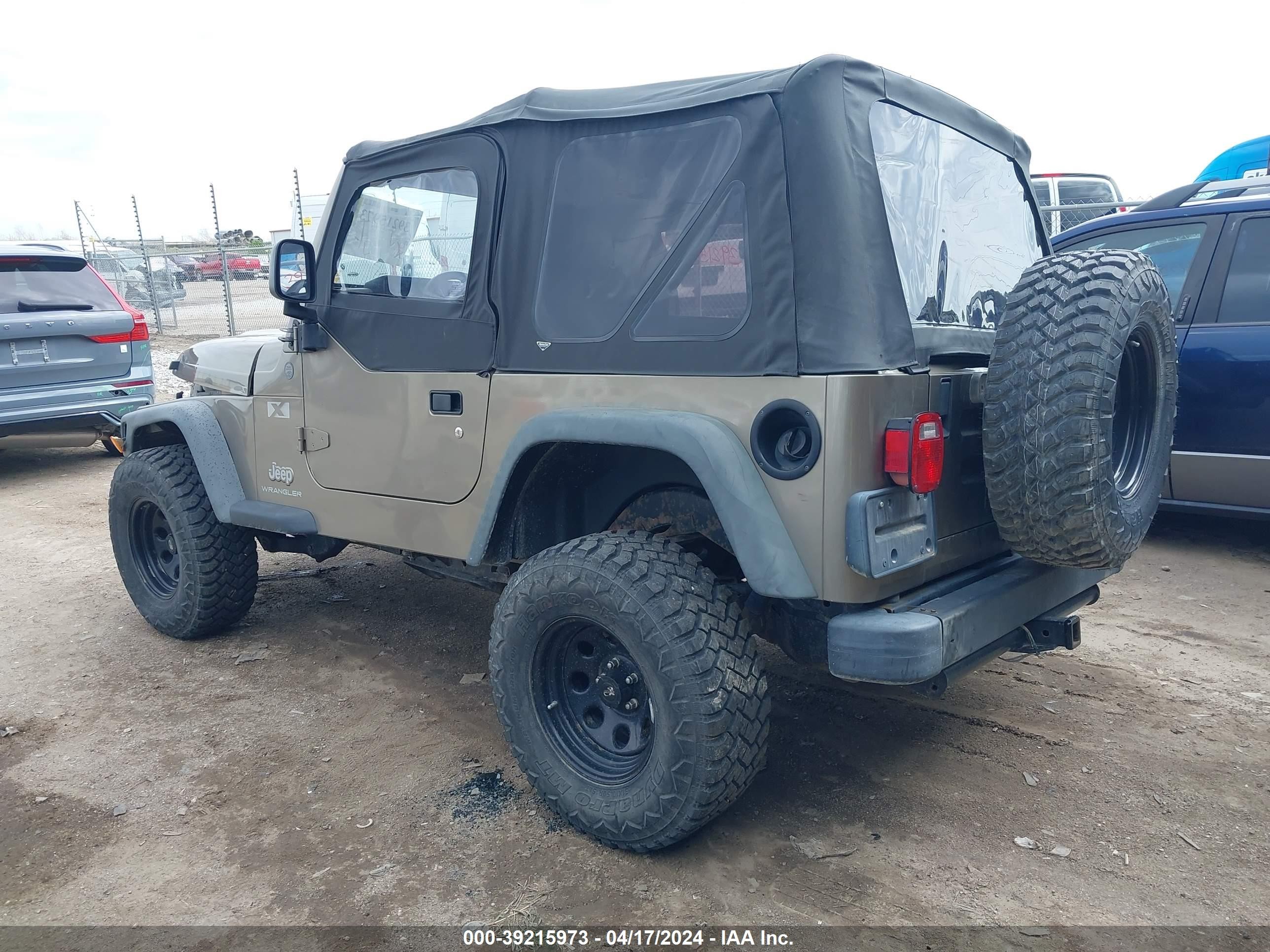 Photo 2 VIN: 1J4FA39S34P799969 - JEEP WRANGLER 