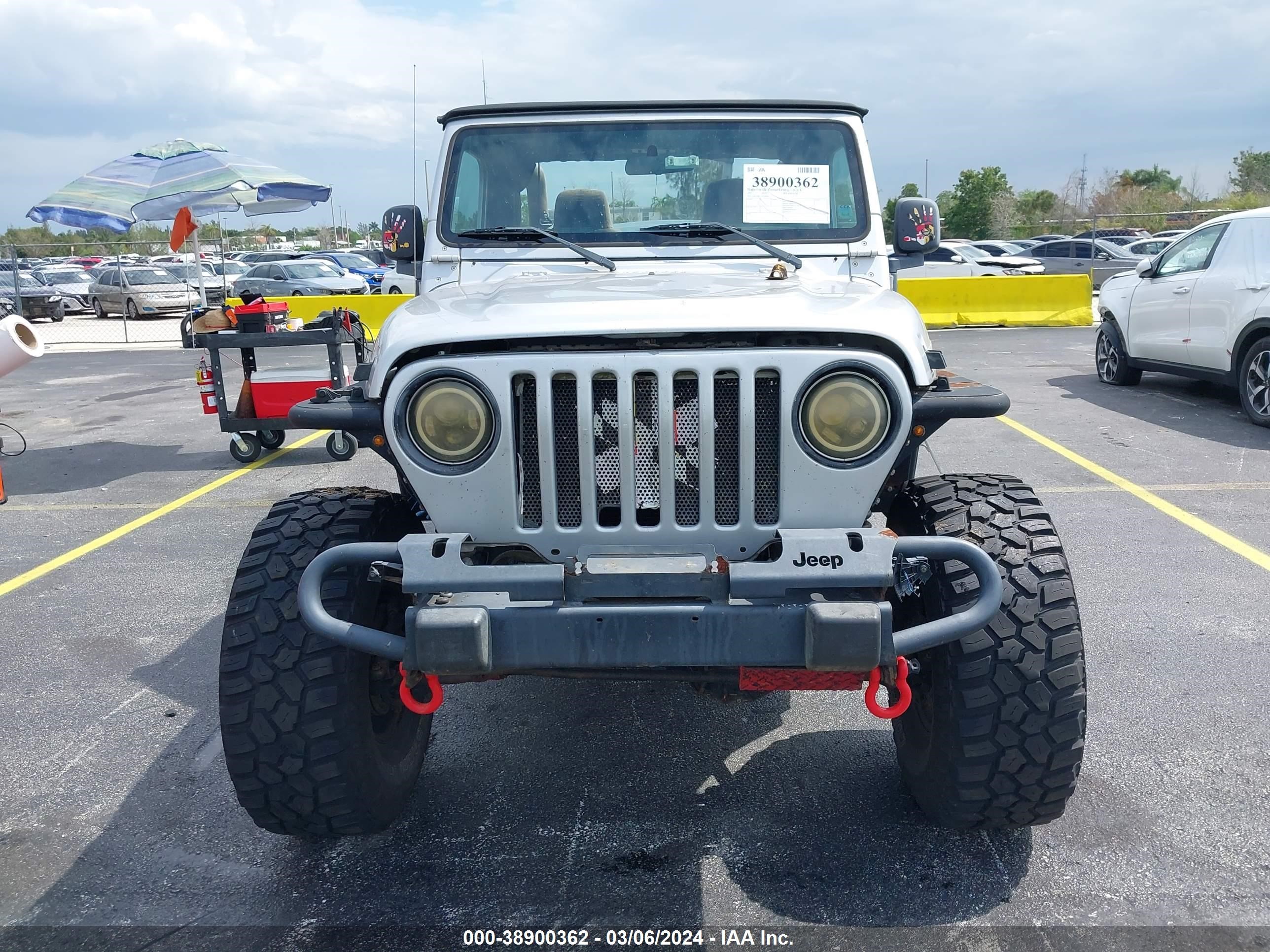 Photo 5 VIN: 1J4FA39S35P330396 - JEEP WRANGLER 