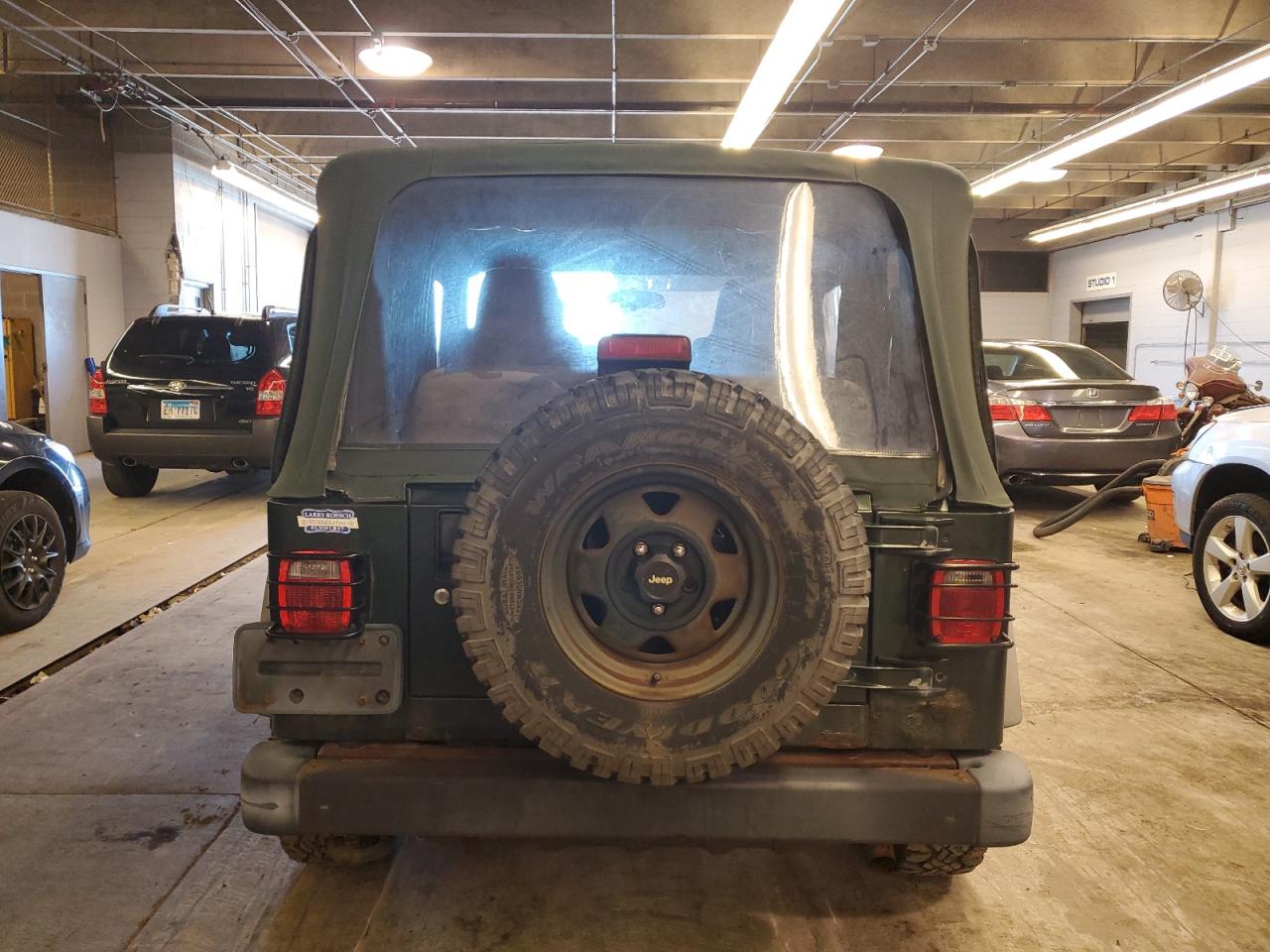 Photo 5 VIN: 1J4FA39S44P715397 - JEEP WRANGLER 