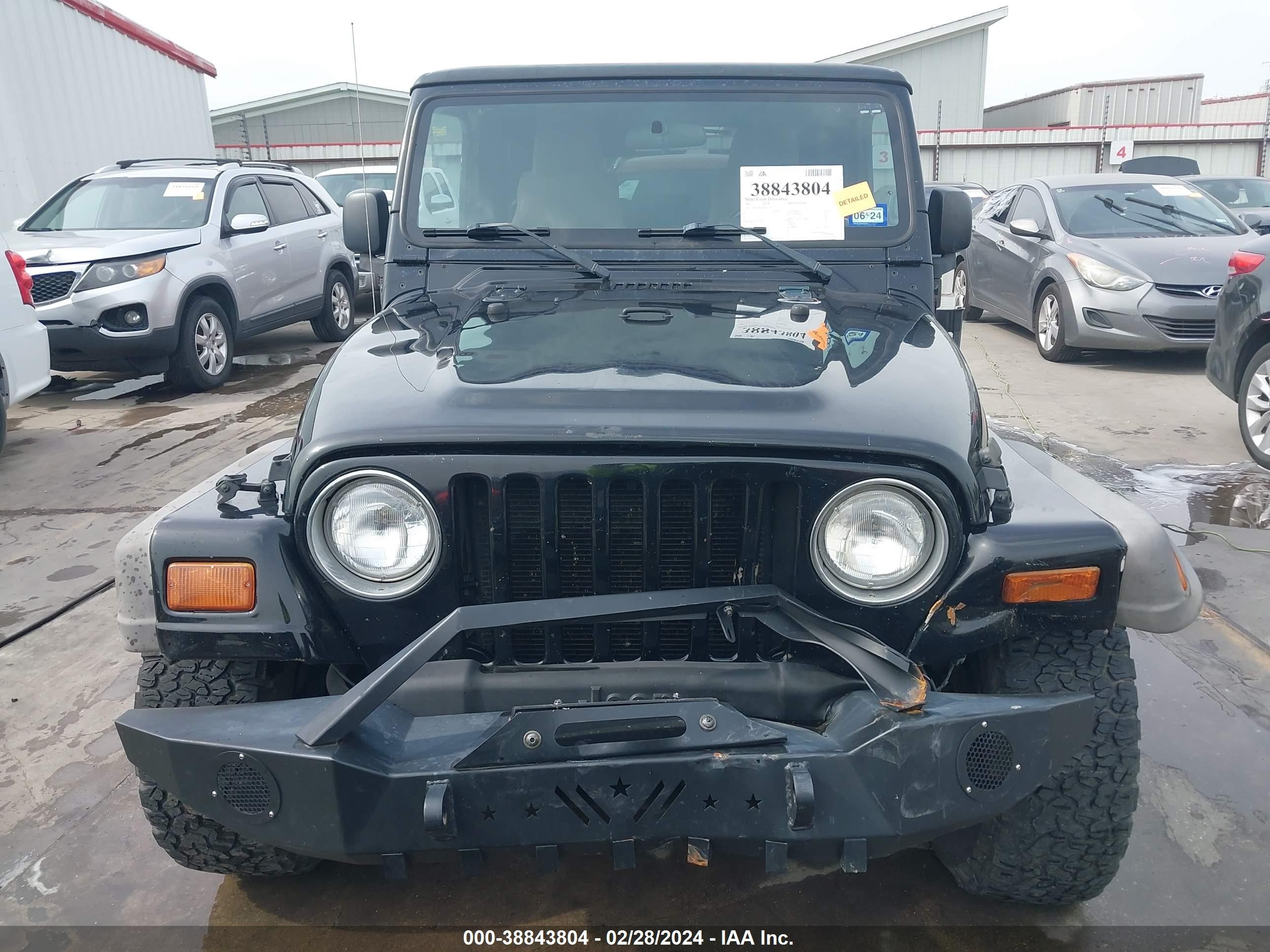 Photo 11 VIN: 1J4FA39S45P366520 - JEEP WRANGLER 