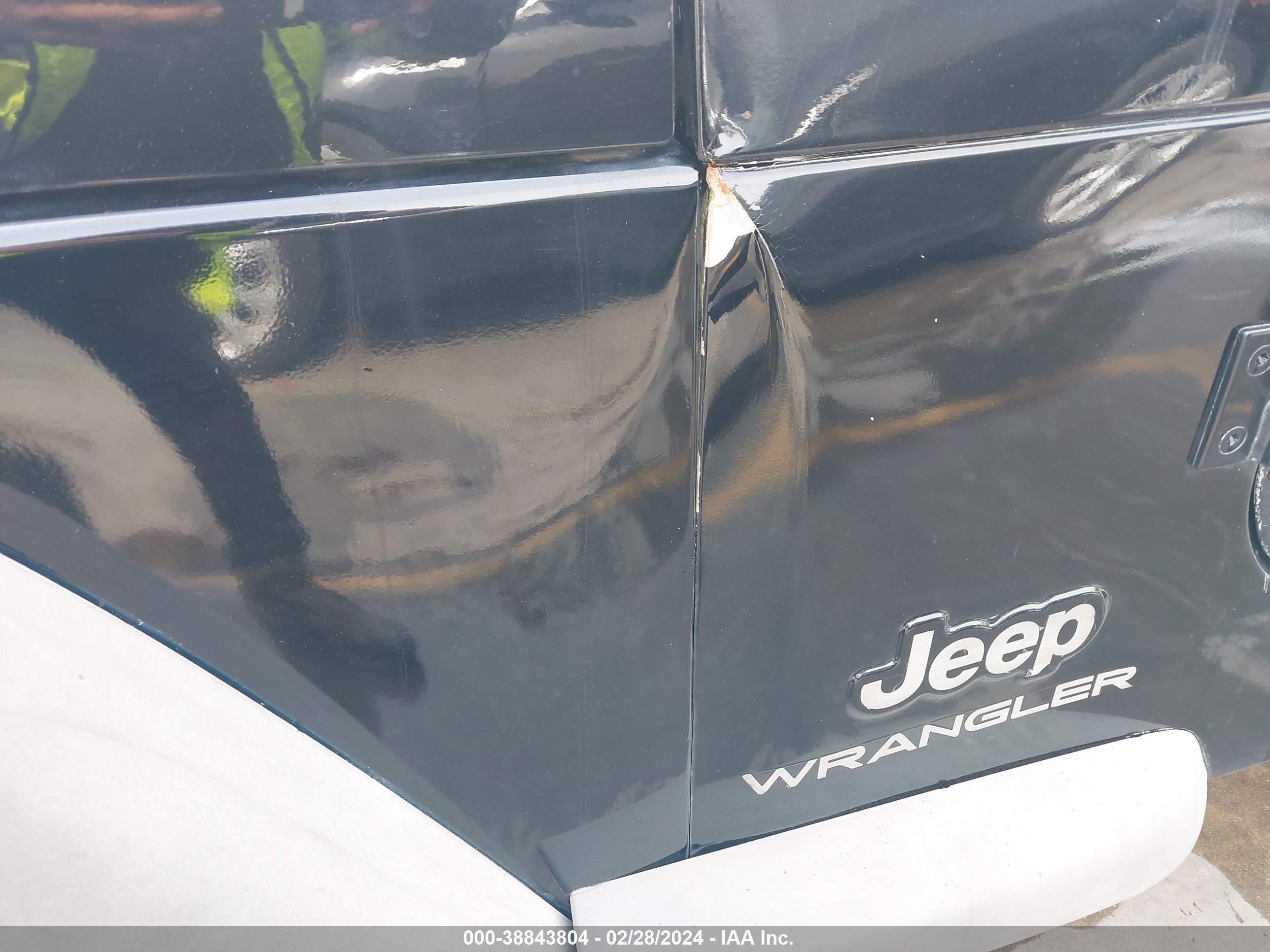 Photo 16 VIN: 1J4FA39S45P366520 - JEEP WRANGLER 