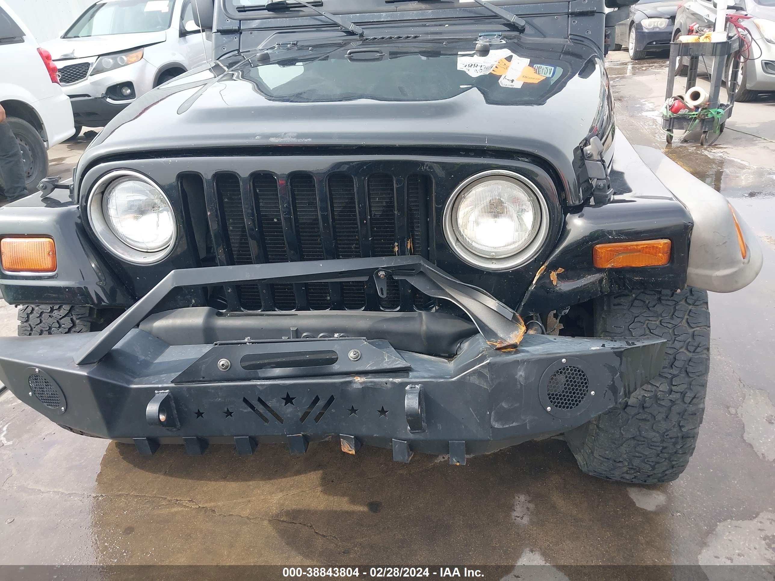 Photo 5 VIN: 1J4FA39S45P366520 - JEEP WRANGLER 