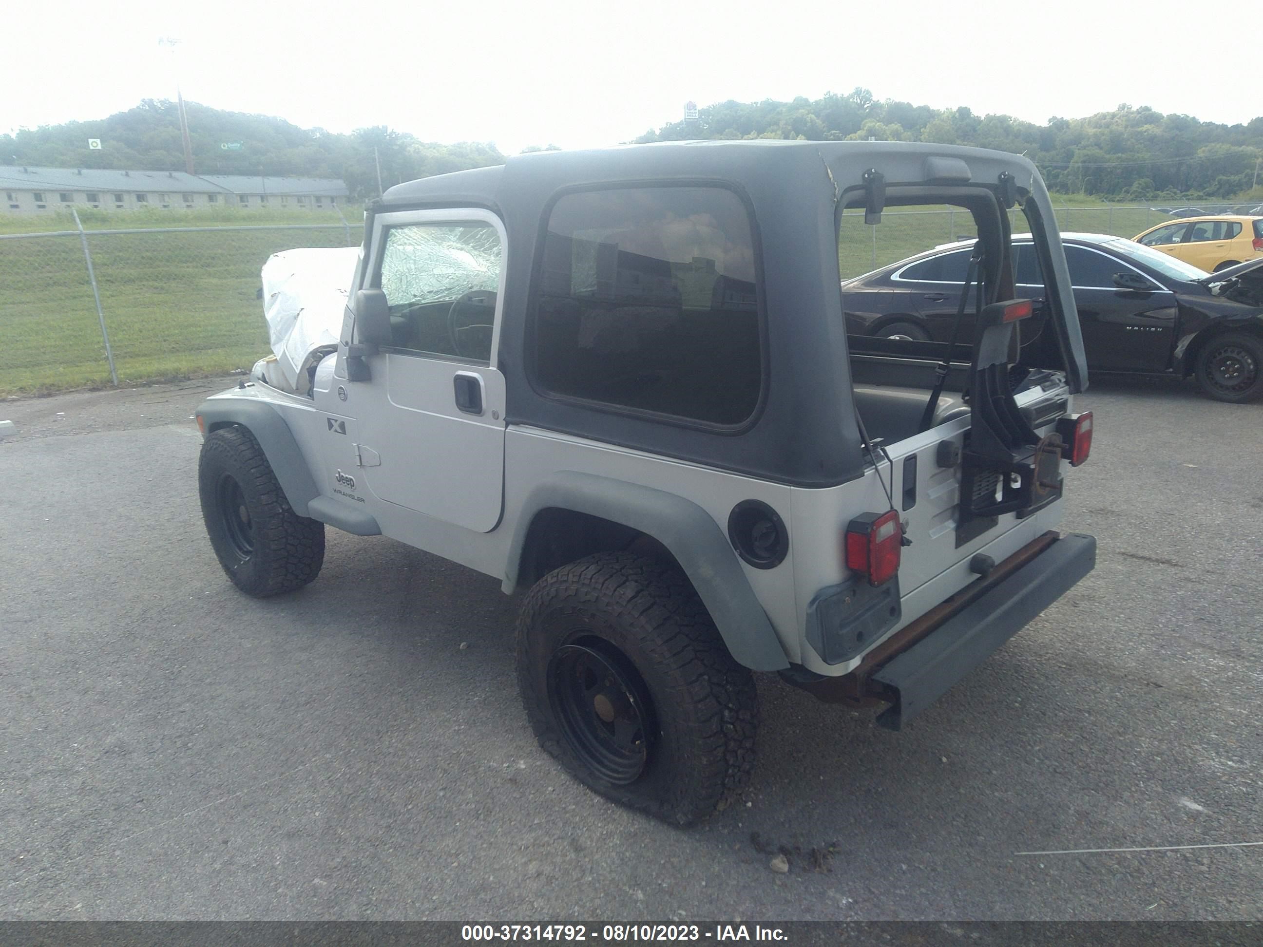 Photo 2 VIN: 1J4FA39S46P734972 - JEEP WRANGLER 