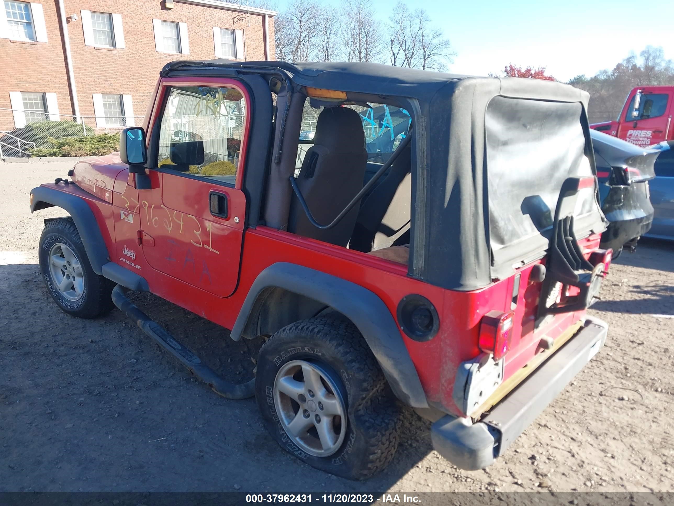 Photo 2 VIN: 1J4FA39S53P362456 - JEEP WRANGLER 