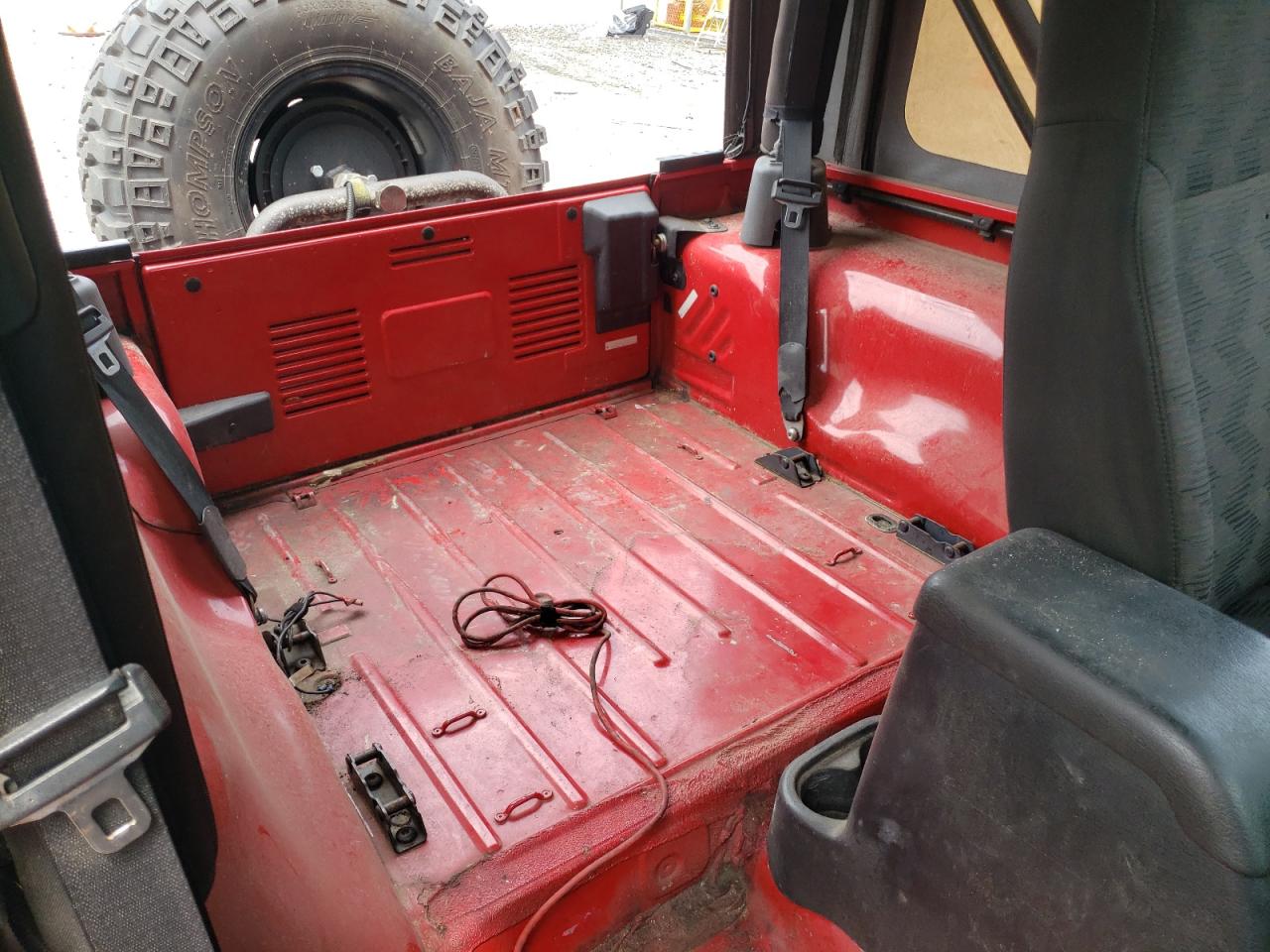 Photo 10 VIN: 1J4FA39S55P302504 - JEEP WRANGLER 