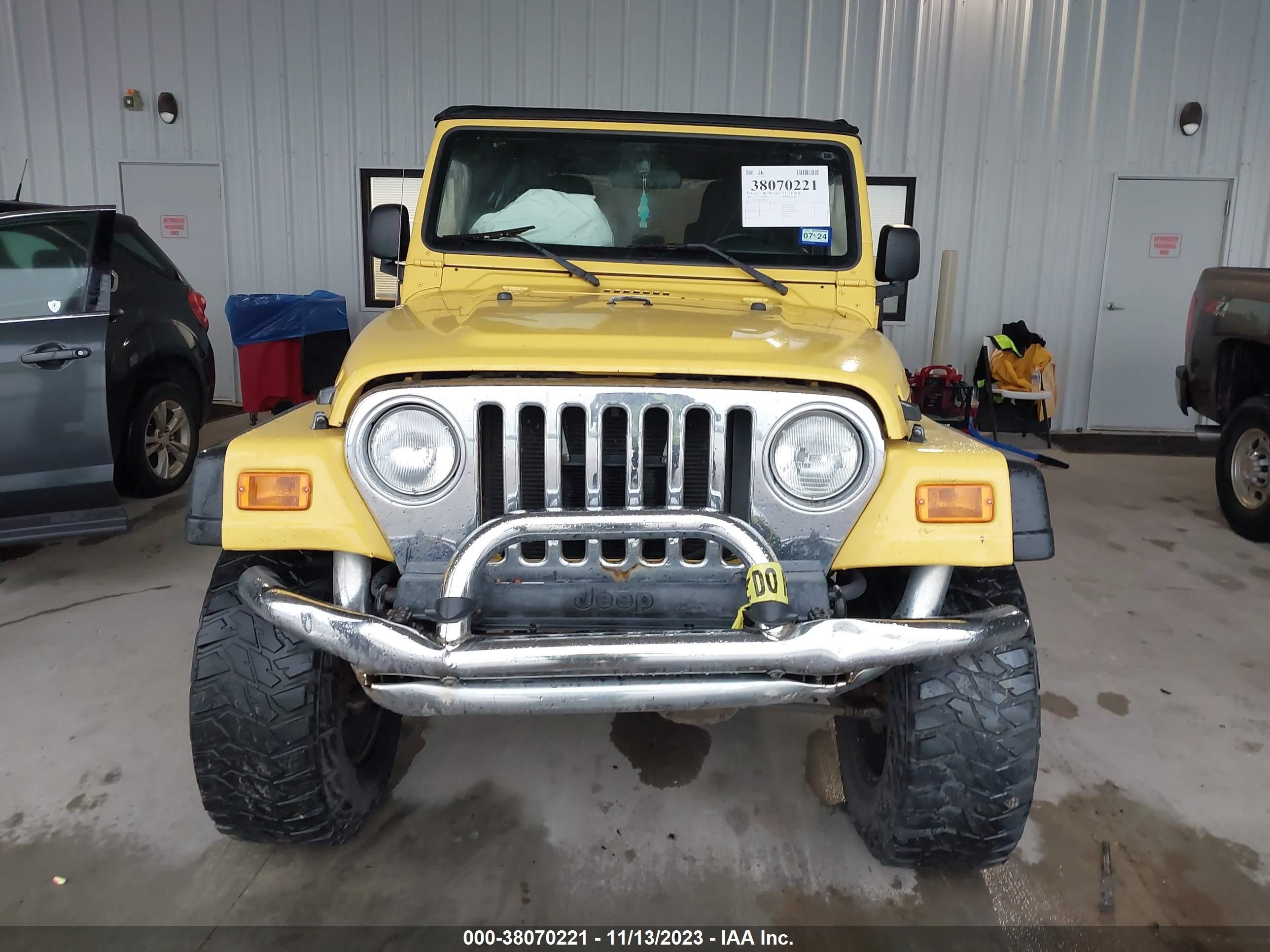 Photo 11 VIN: 1J4FA39S56P768581 - JEEP WRANGLER 