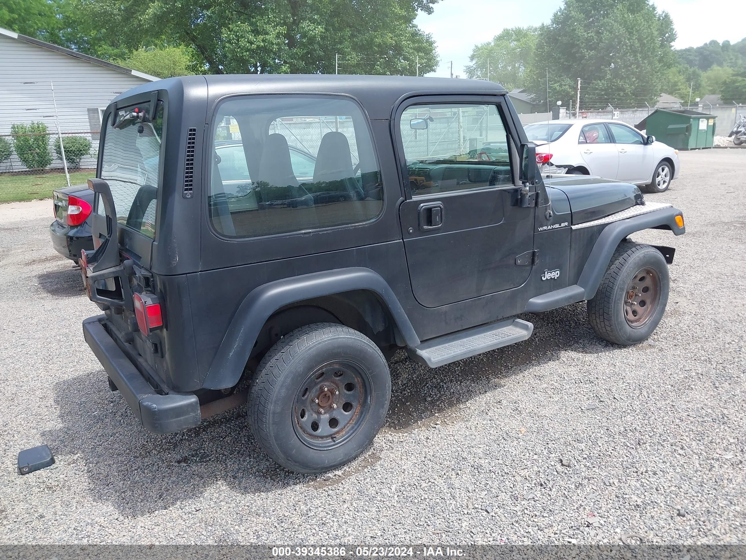 Photo 3 VIN: 1J4FA39S62P764372 - JEEP WRANGLER 