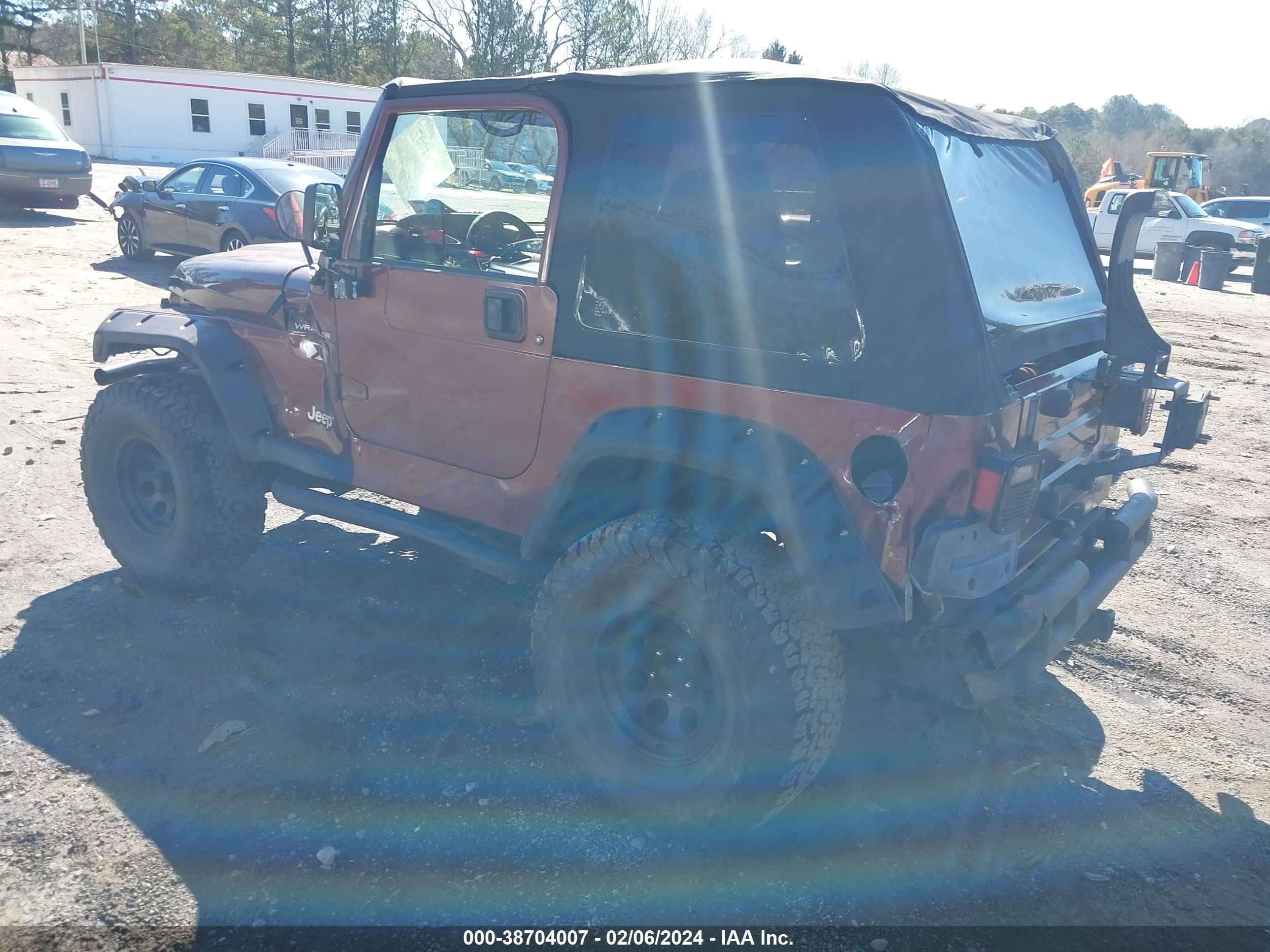 Photo 2 VIN: 1J4FA39S82P729090 - JEEP WRANGLER 