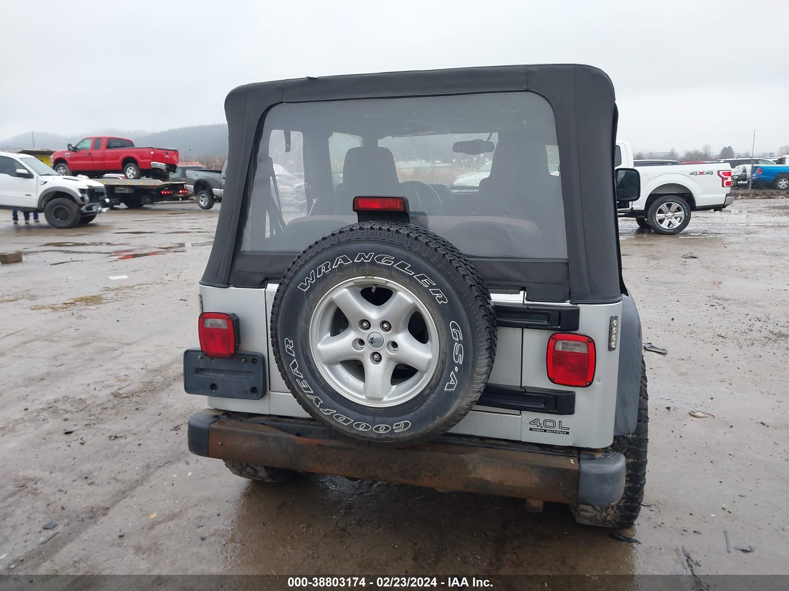 Photo 16 VIN: 1J4FA39S86P732187 - JEEP WRANGLER 