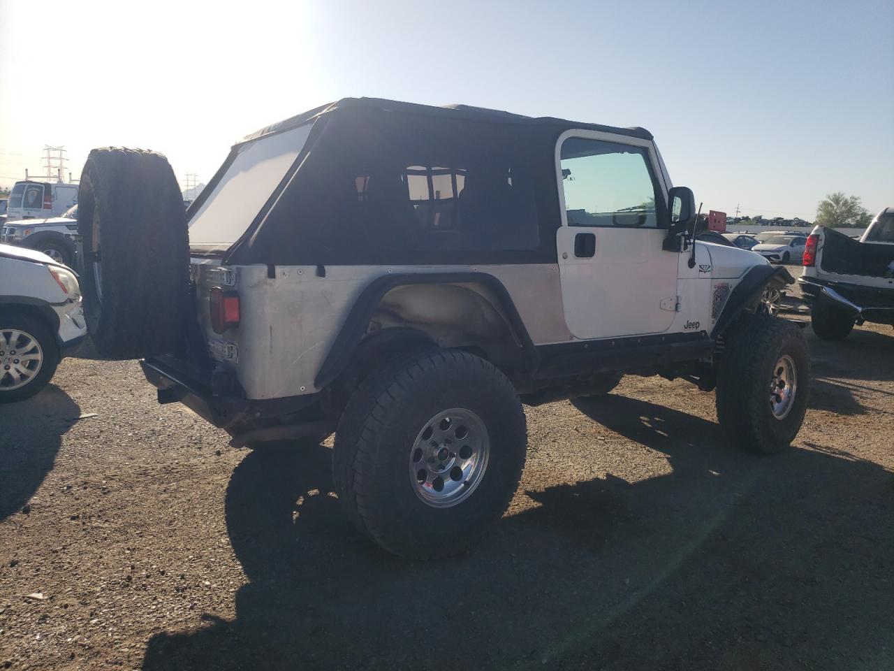 Photo 2 VIN: 1J4FA44S56P710497 - JEEP WRANGLER 