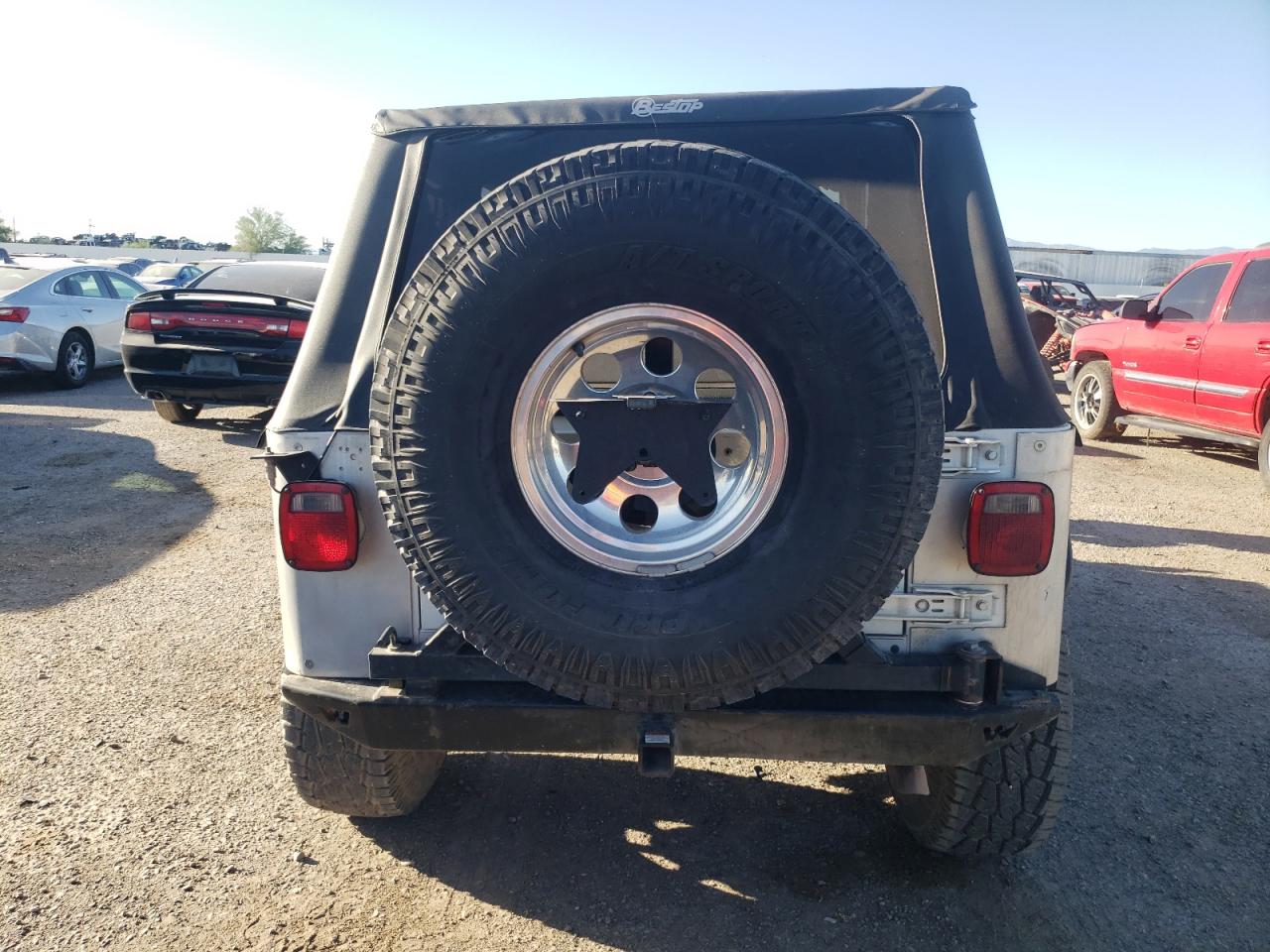 Photo 5 VIN: 1J4FA44S56P710497 - JEEP WRANGLER 