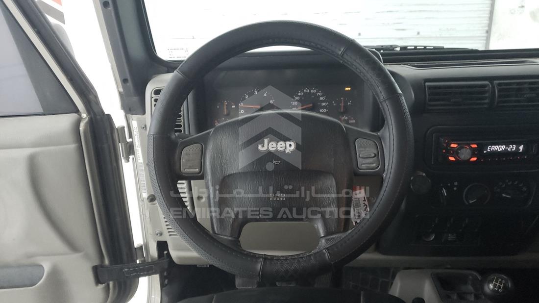 Photo 14 VIN: 1J4FA49524P771599 - JEEP WRANGLER 