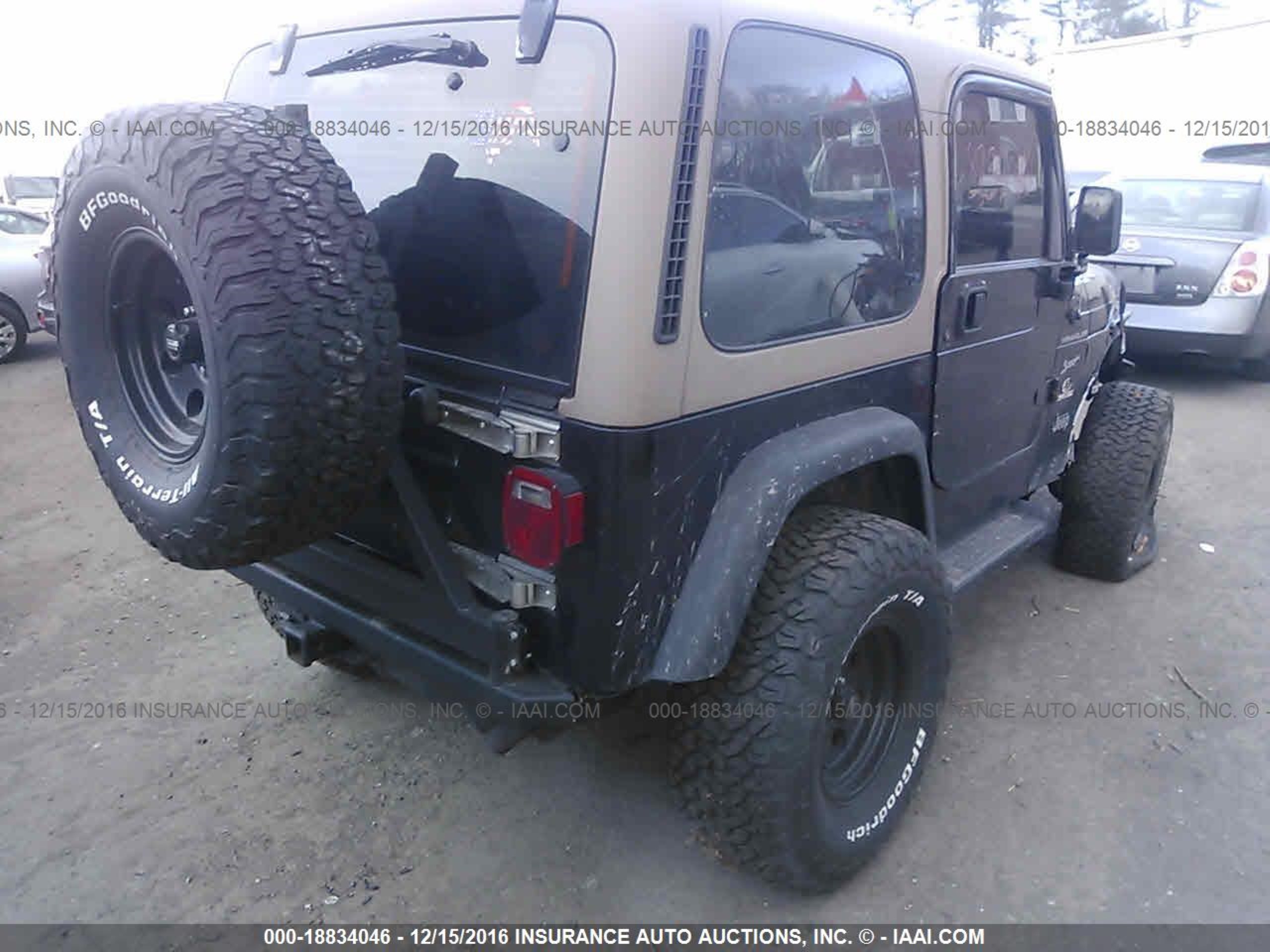 Photo 3 VIN: 1J4FA49S22P734856 - JEEP WRANGLER 