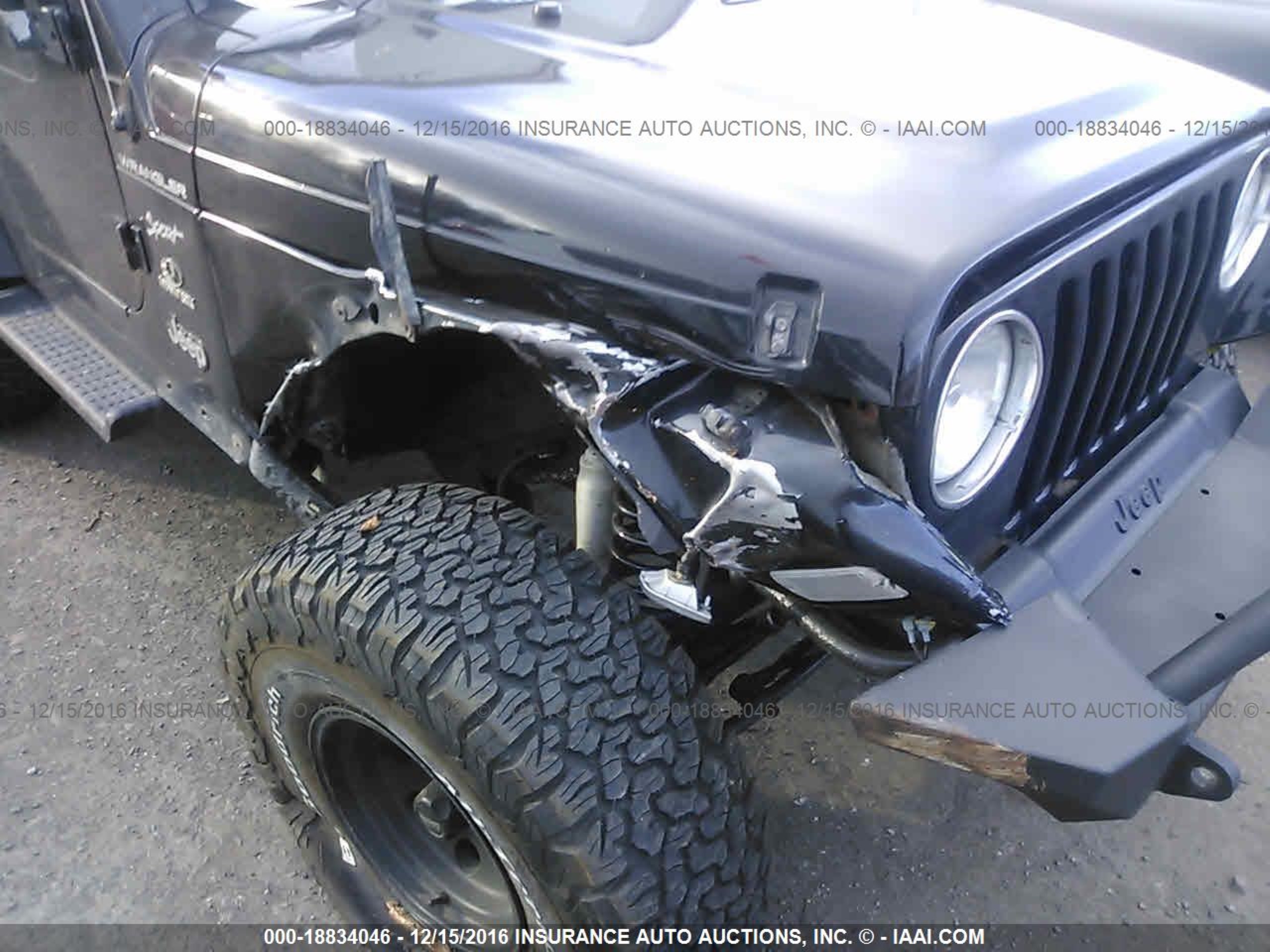 Photo 5 VIN: 1J4FA49S22P734856 - JEEP WRANGLER 