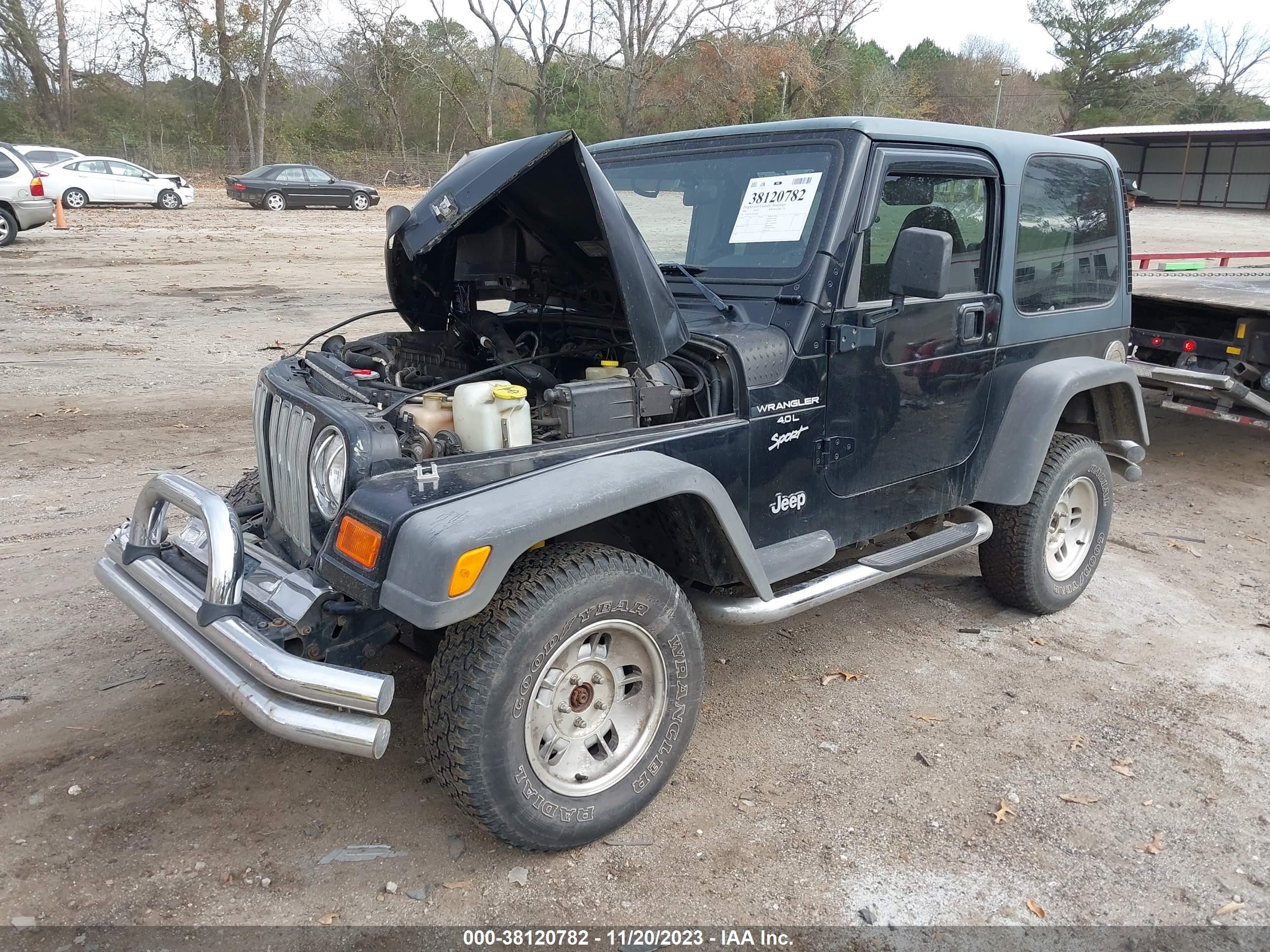 Photo 1 VIN: 1J4FA49S3YP764067 - JEEP WRANGLER 