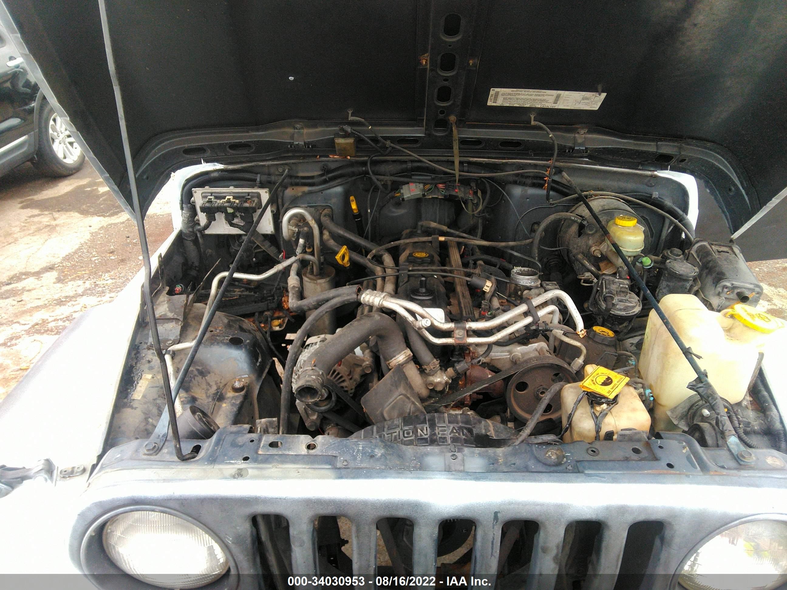 Photo 9 VIN: 1J4FA49S41P324221 - JEEP WRANGLER 