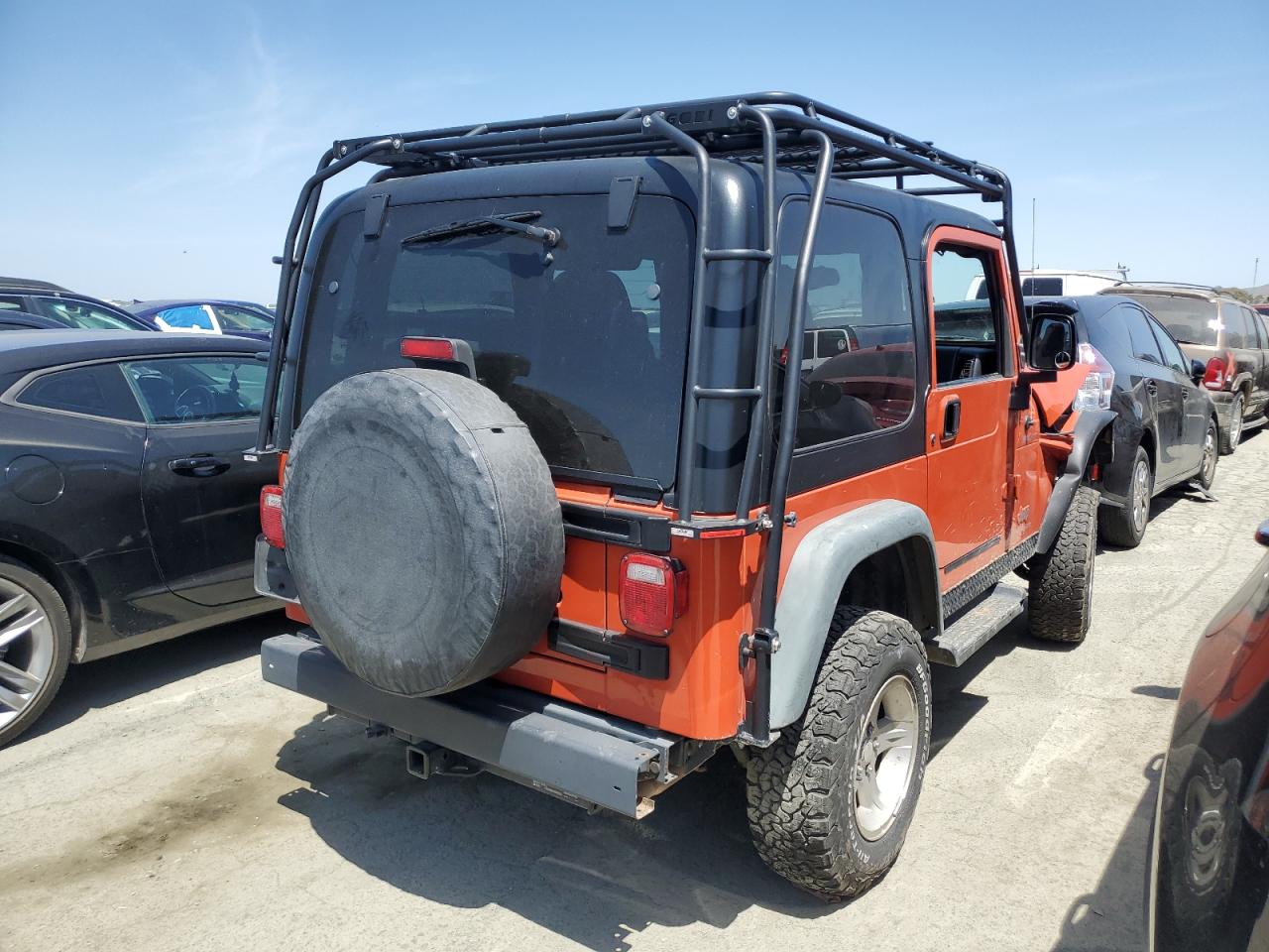 Photo 2 VIN: 1J4FA49S46P789315 - JEEP WRANGLER 